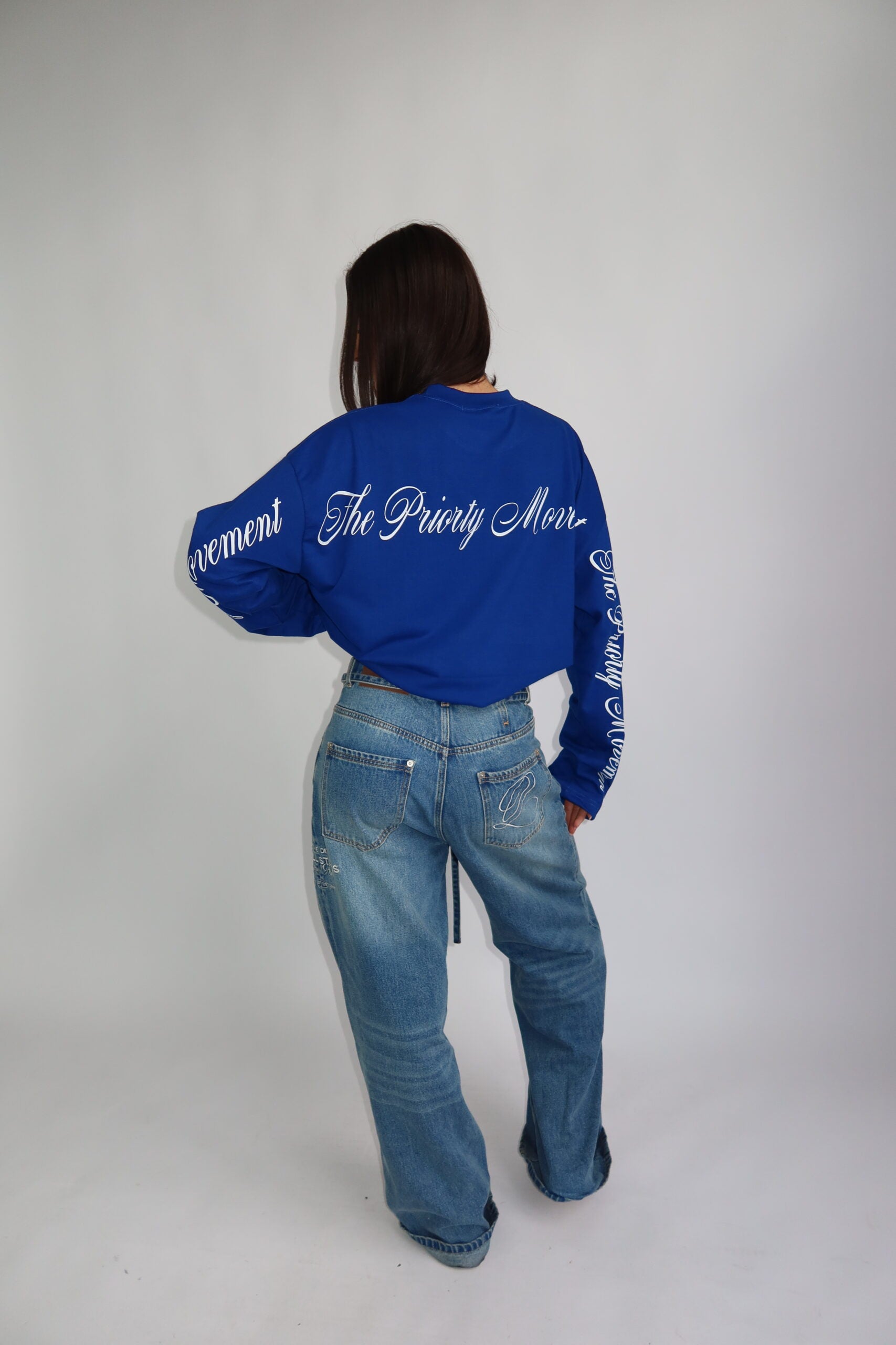The priority movement longsleeve kobalt