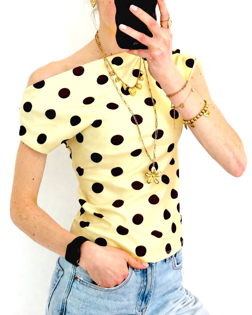 Polka dots one shoulder top yellow black