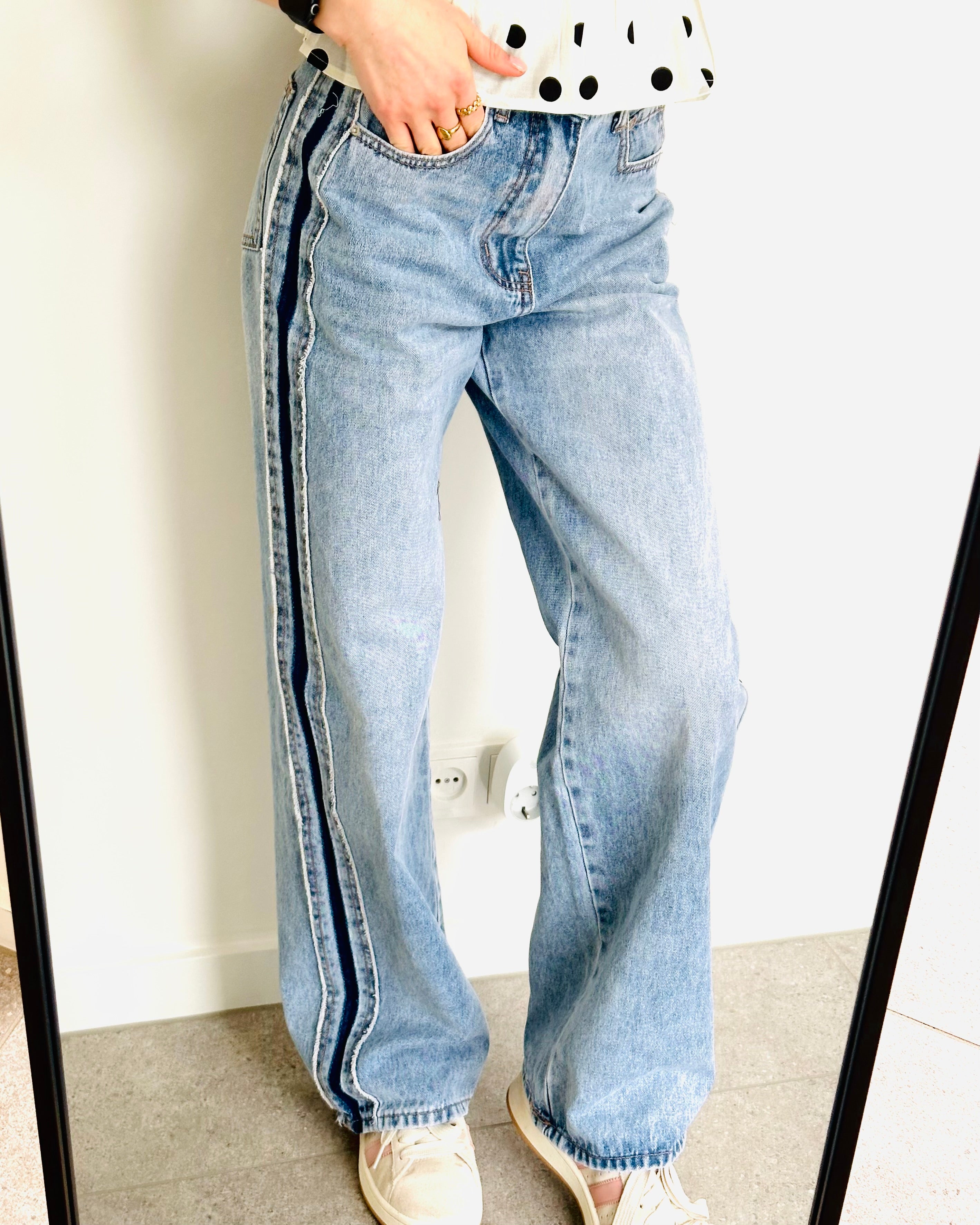 Limited straight leg jeans blue & white
