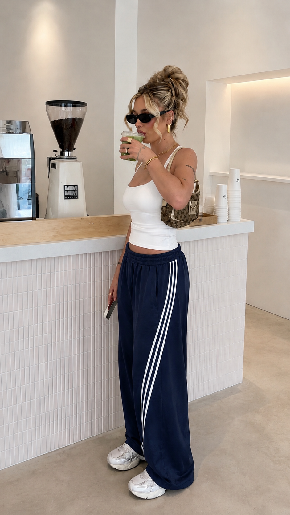 BYMAAIK pants navy