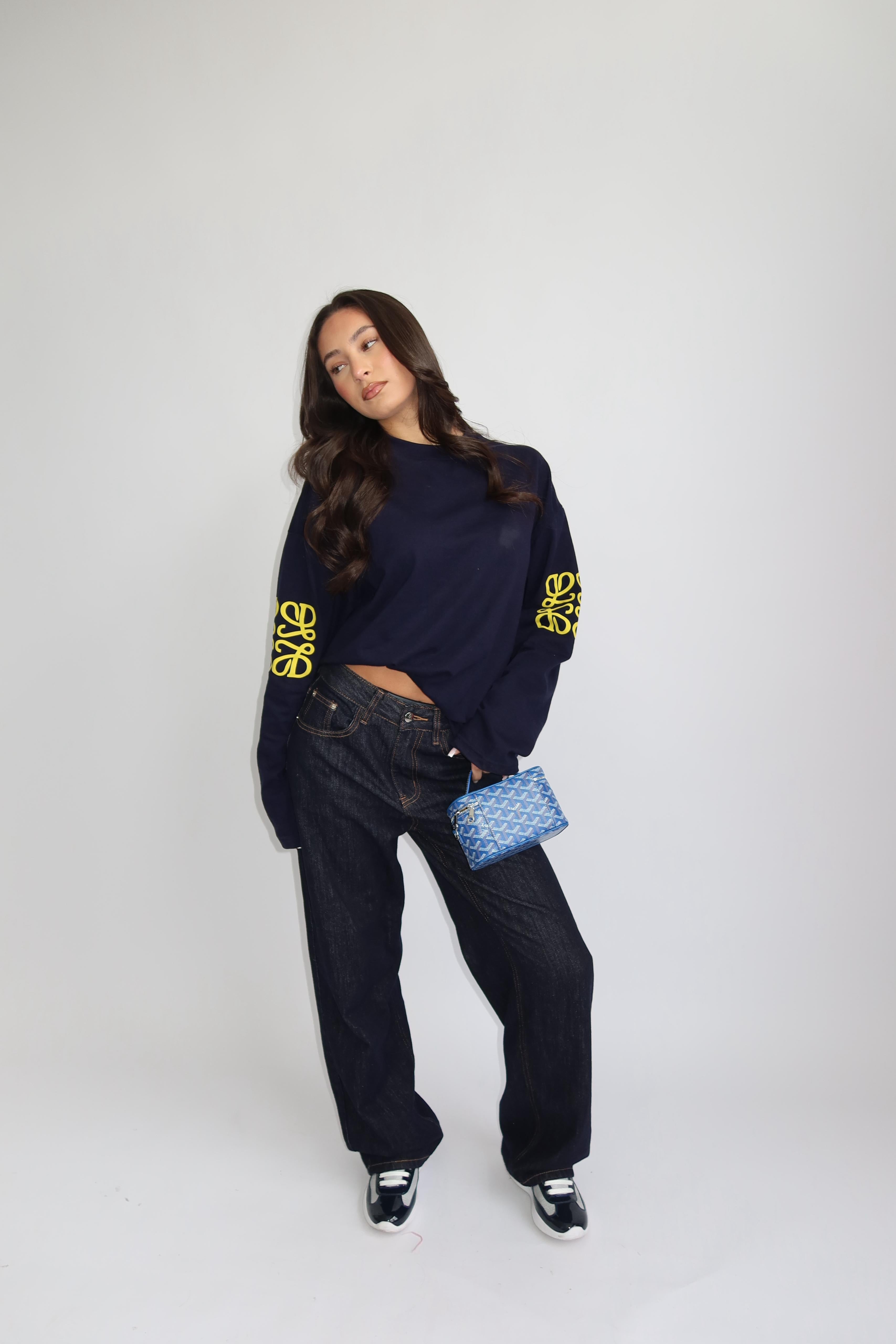 The monogram longsleeve navy geel pre order