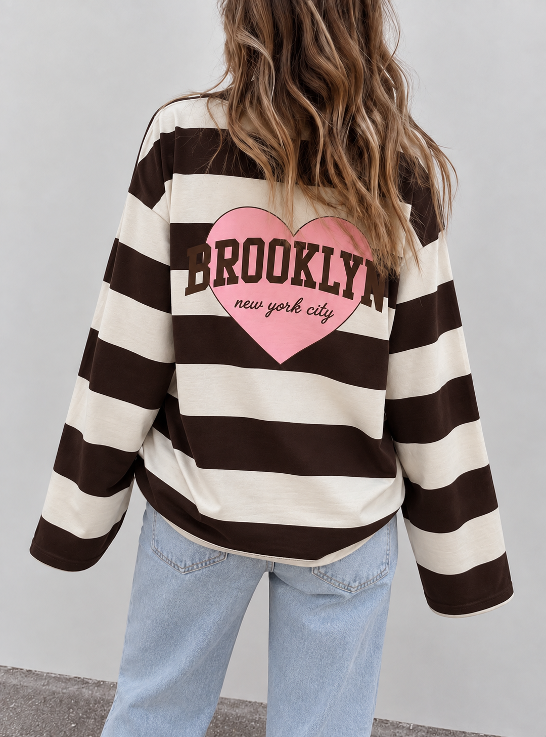 Brooklyn sweatshirt brown white