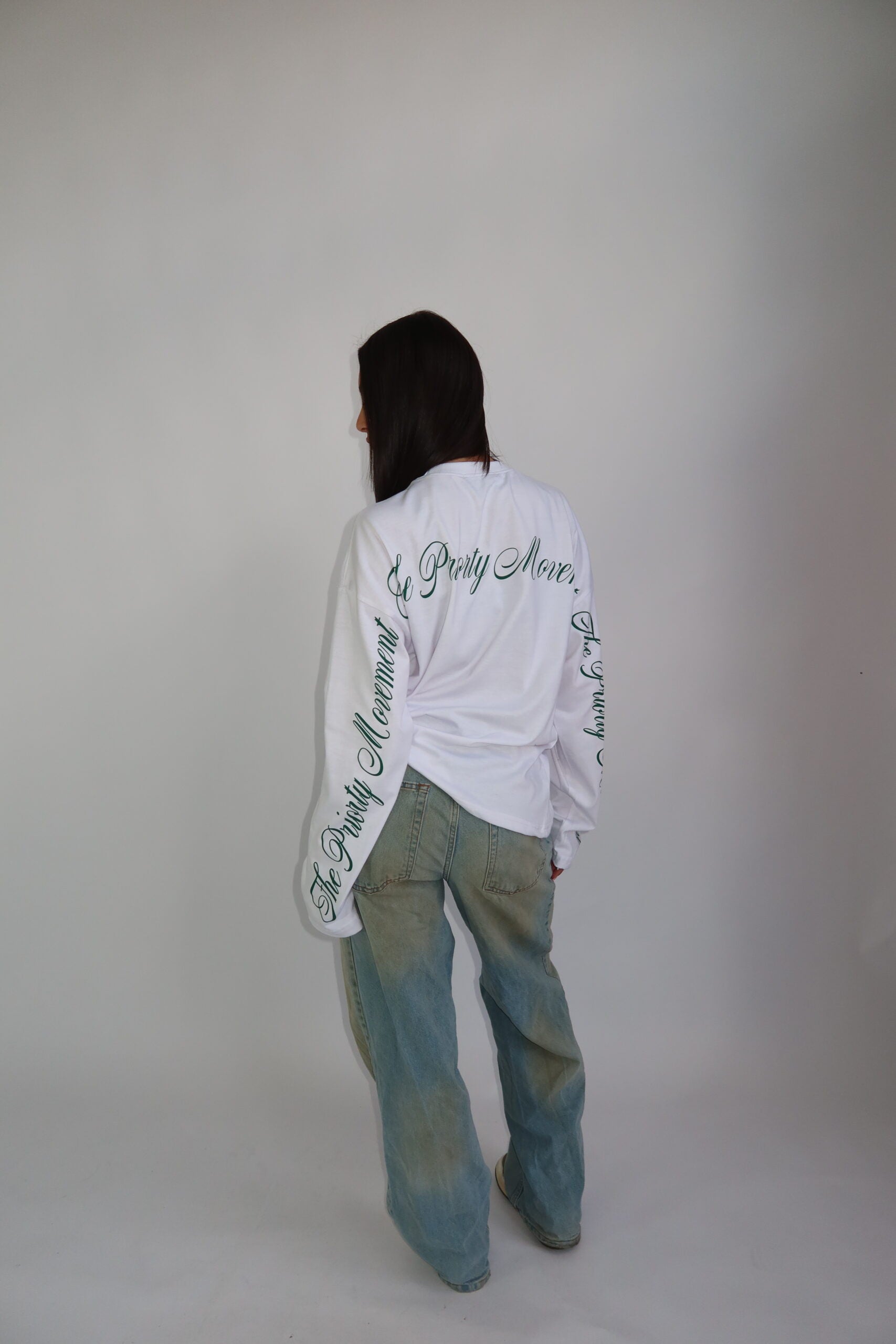 The priority movement longsleeve white