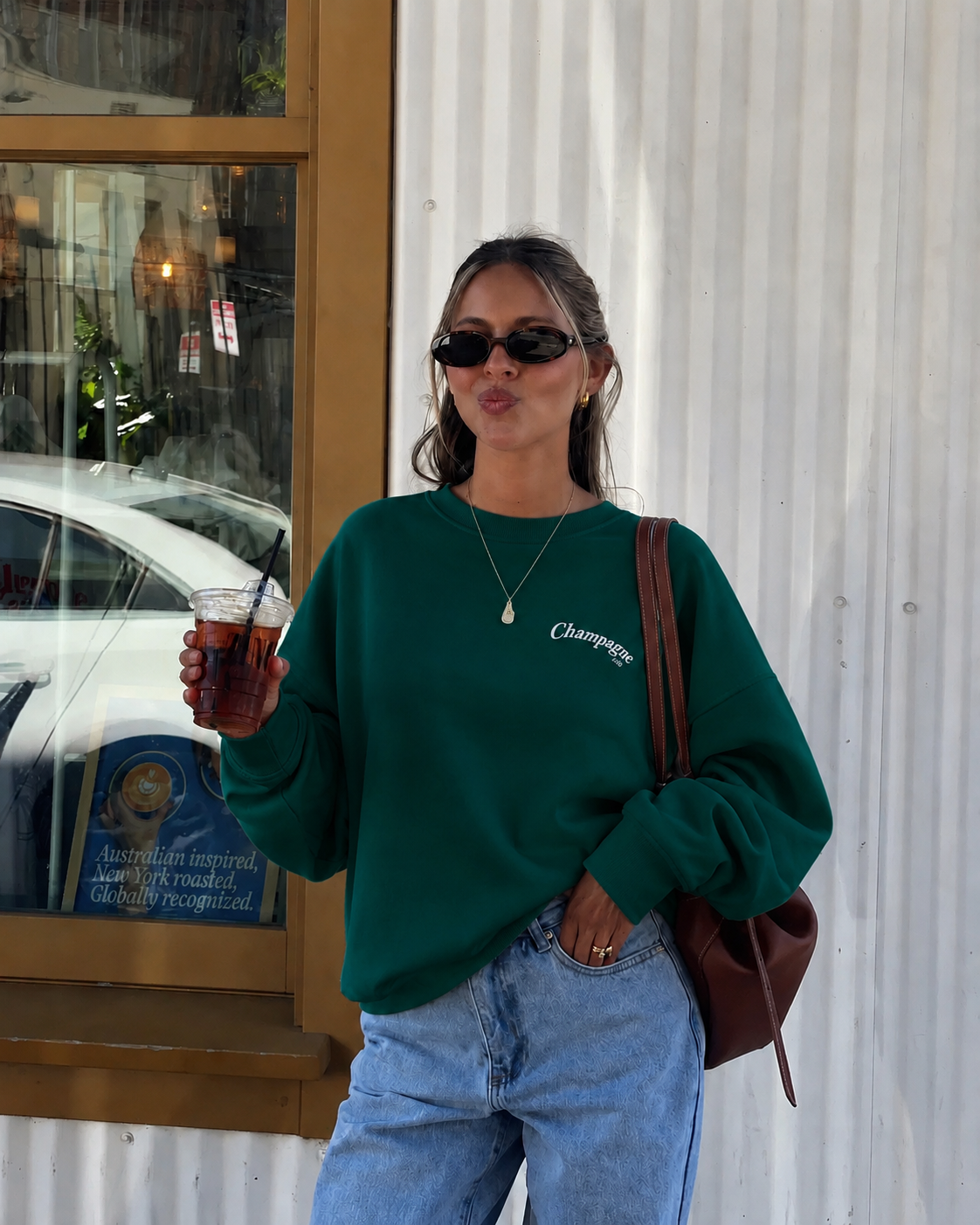 Champagne club sweater green