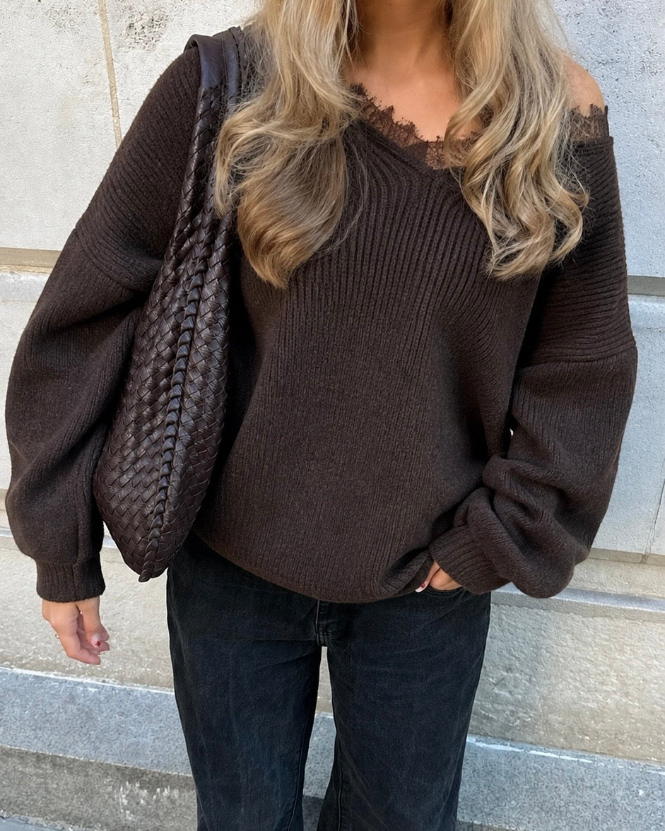 Lace sweater brown