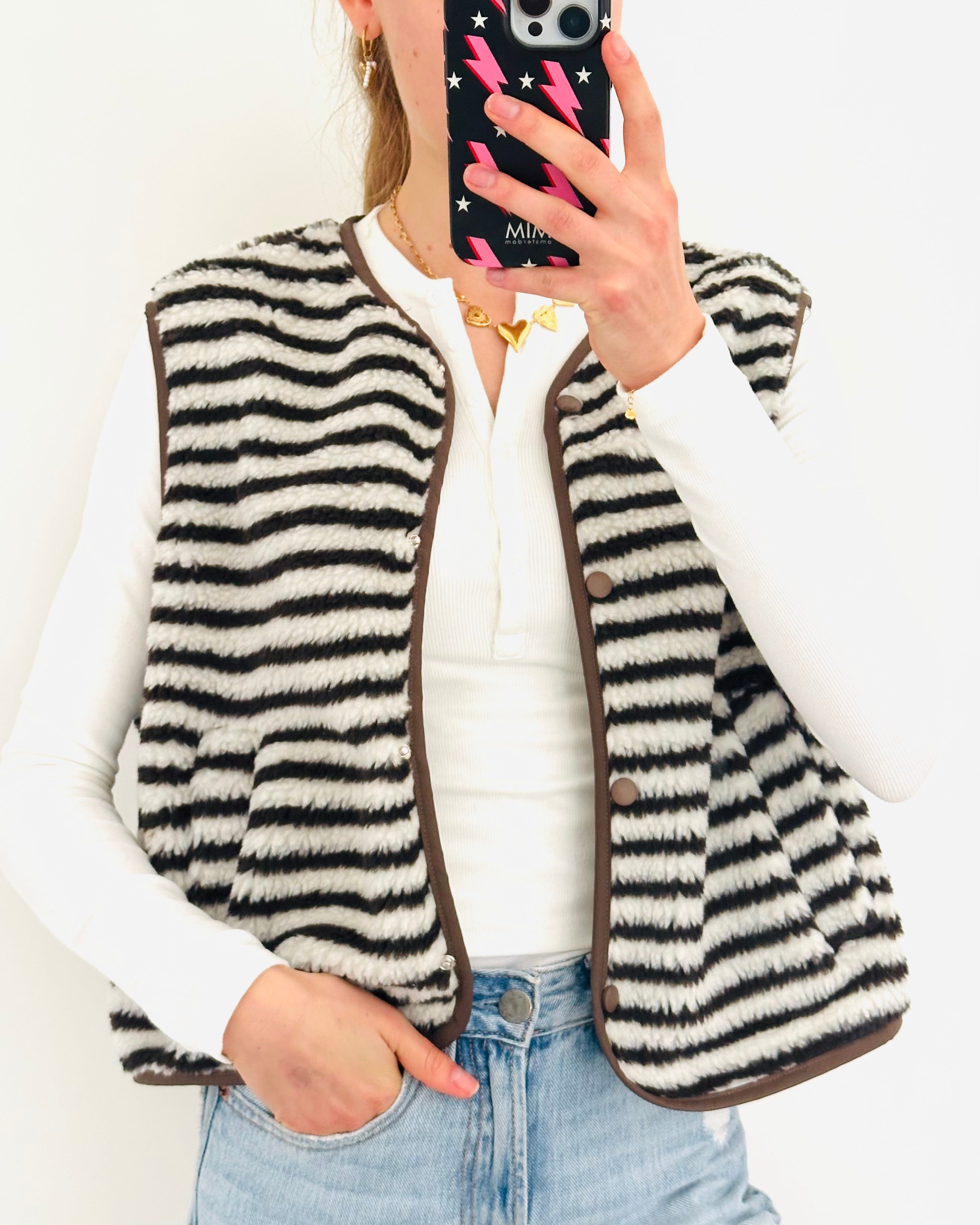 Teddy Gillet off white brown