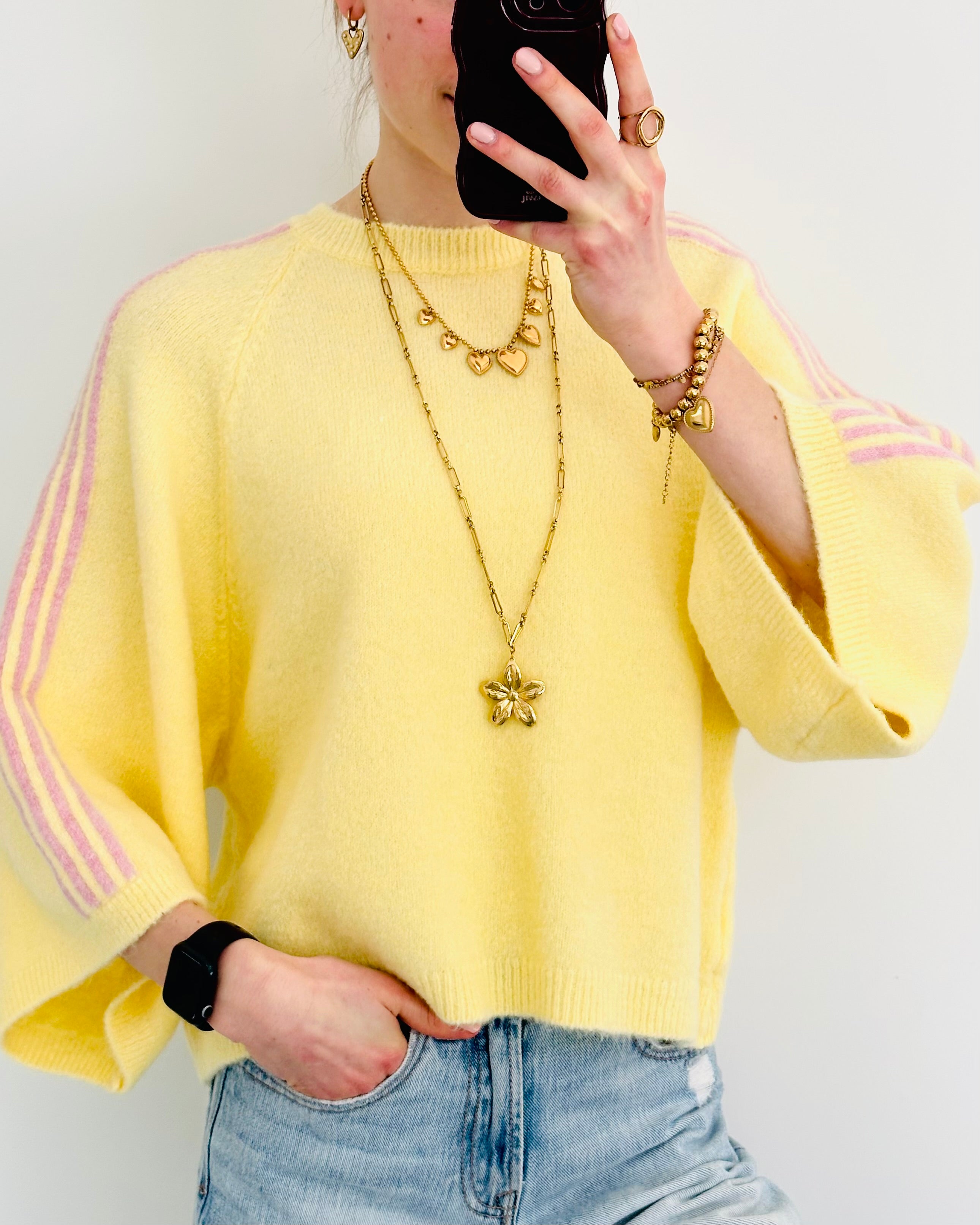 Mave knit yellow pink