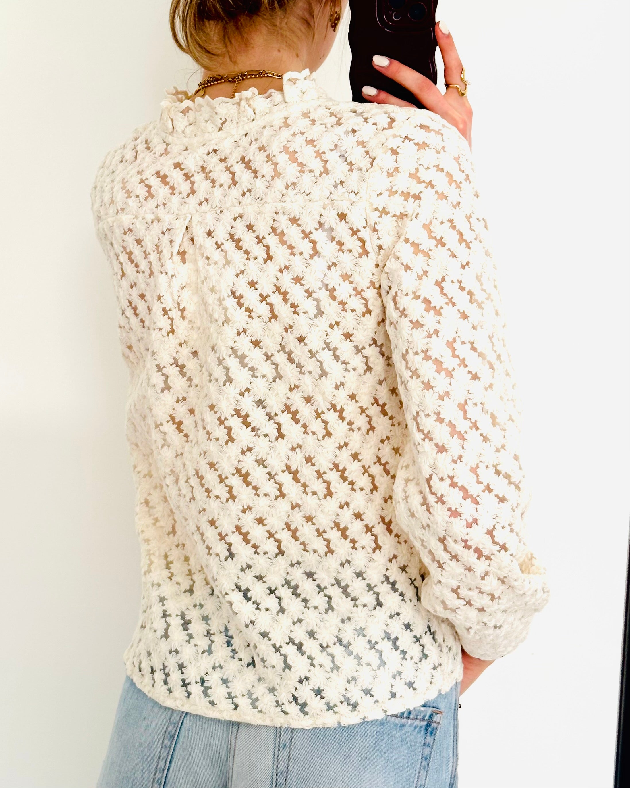 Flower lace blouse off white