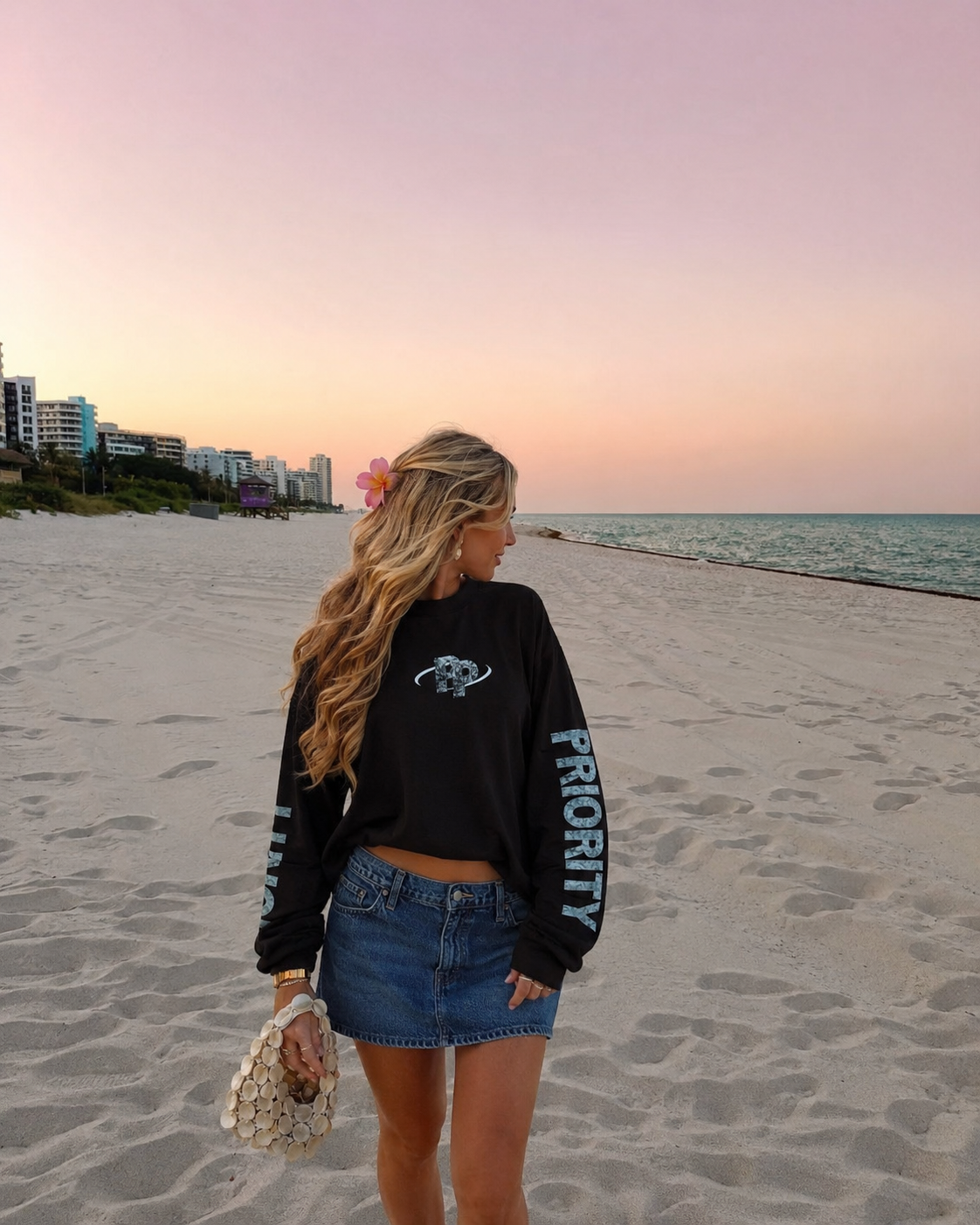 Priority return longsleeve zwart