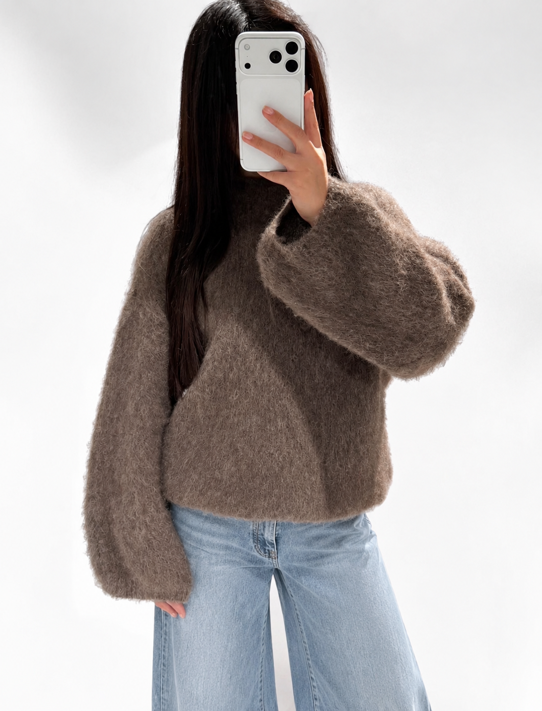 Molly Fluffy trui – Taupe