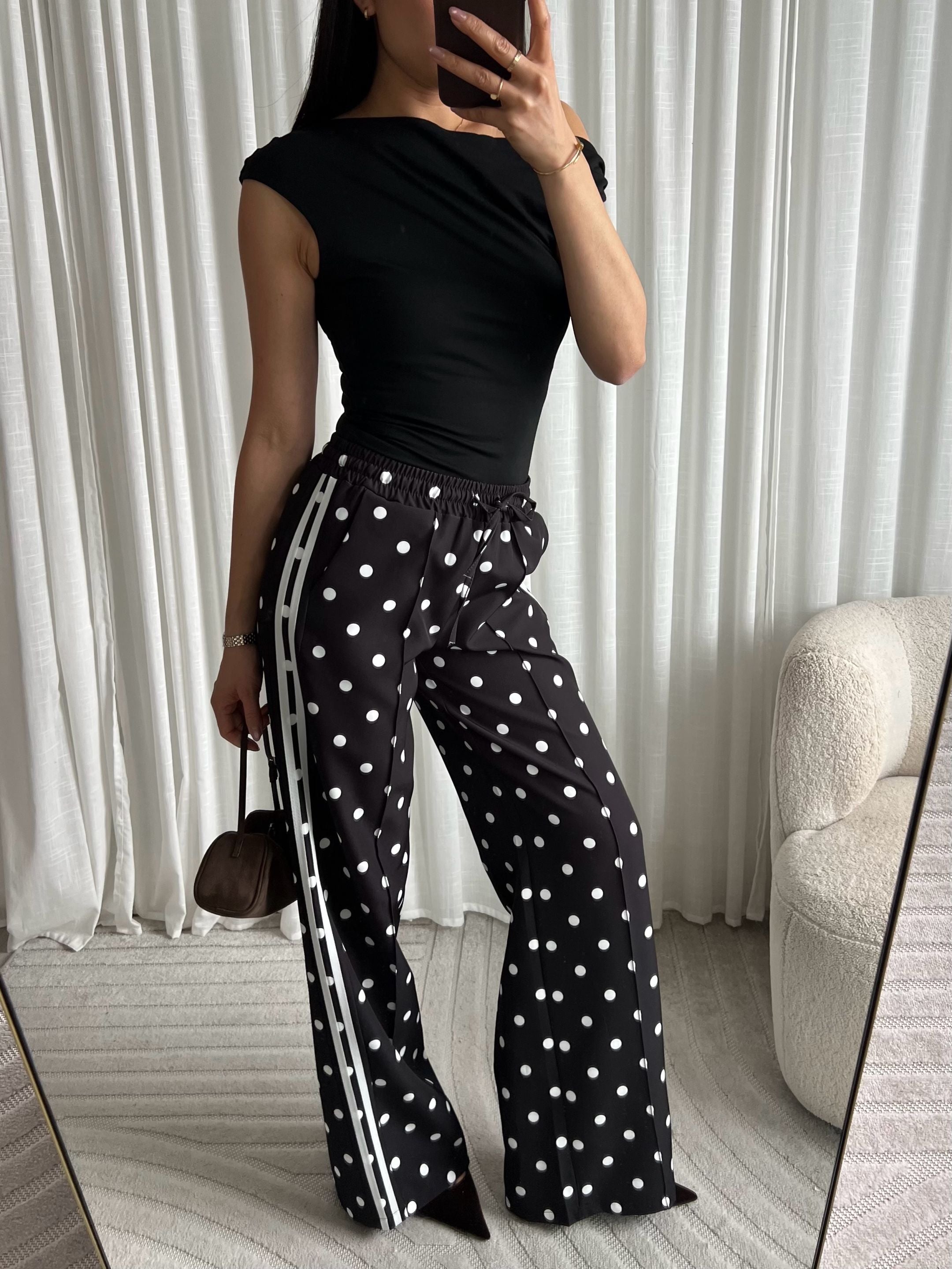 Limited polka dots pants black