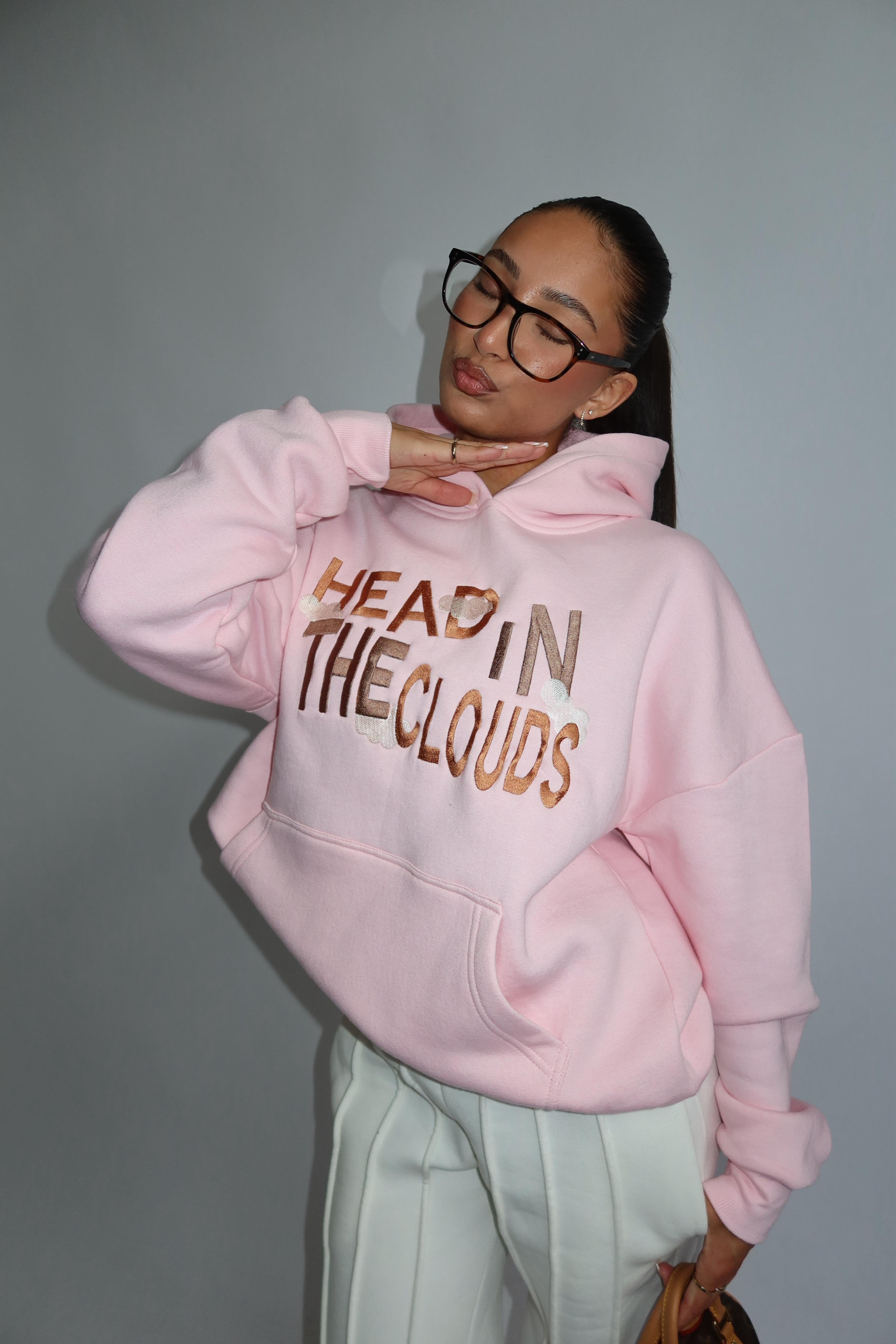 Head in the clouds hoodie pink
