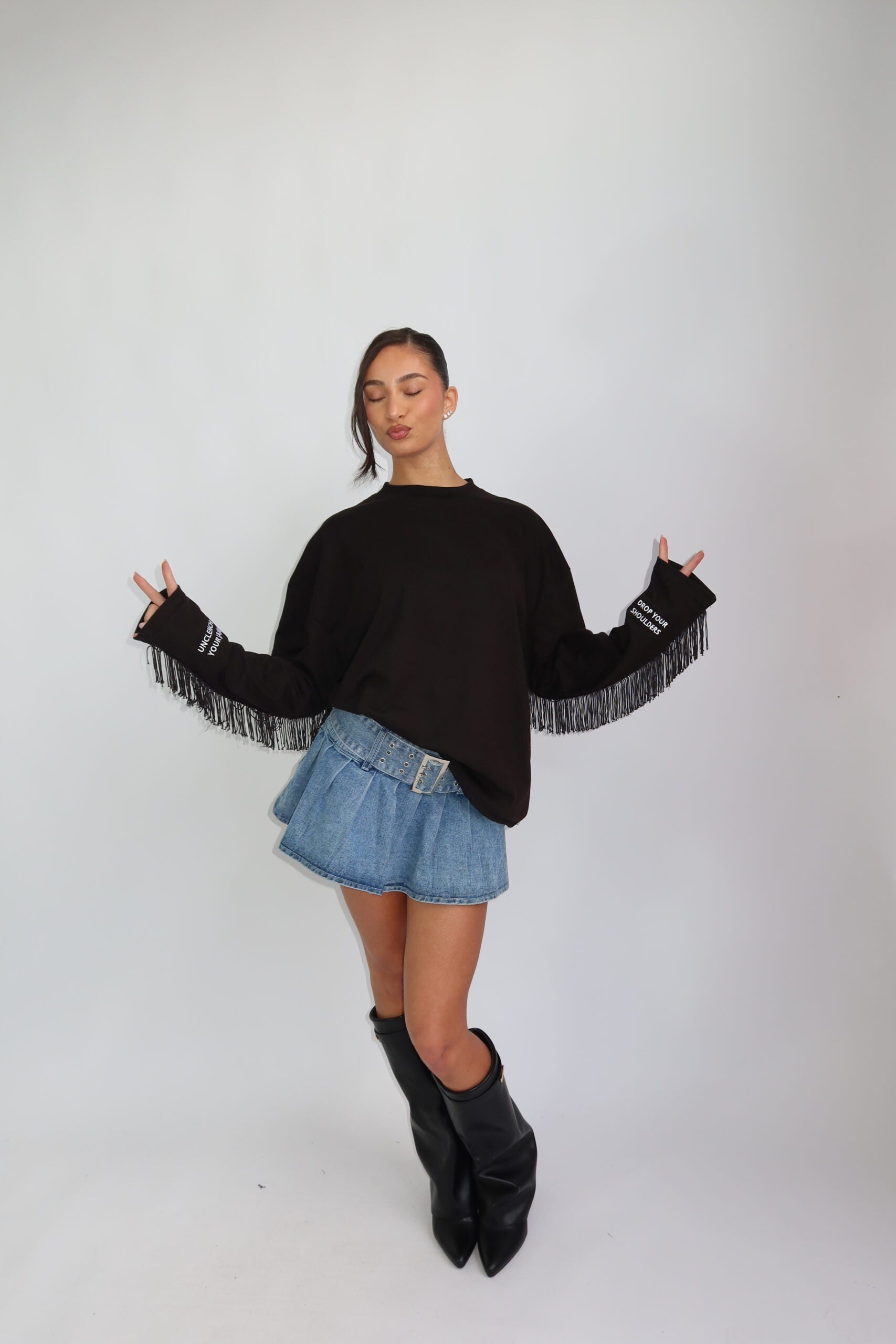 Coastal fringe longsleeve black
