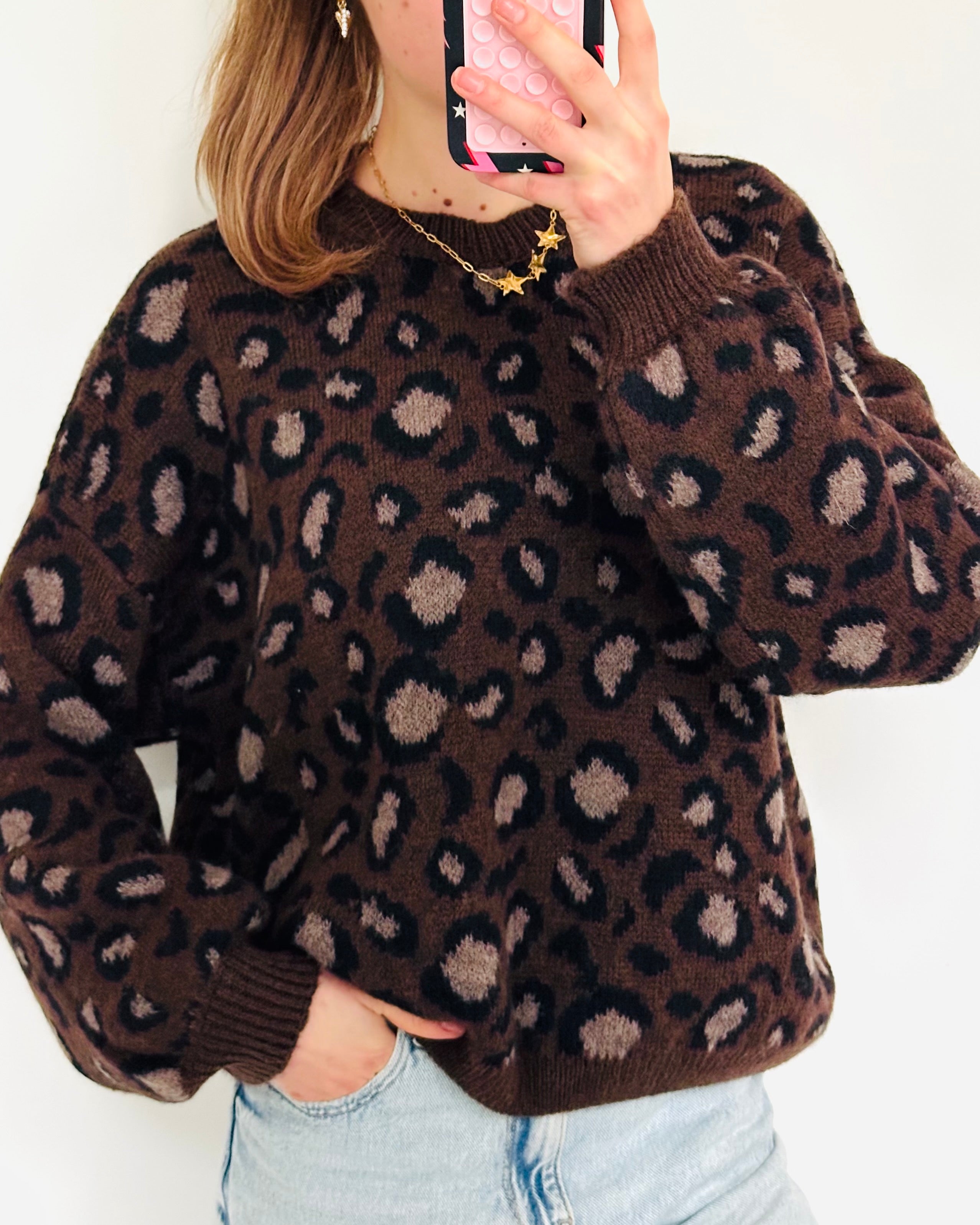 Leopard sweater dark