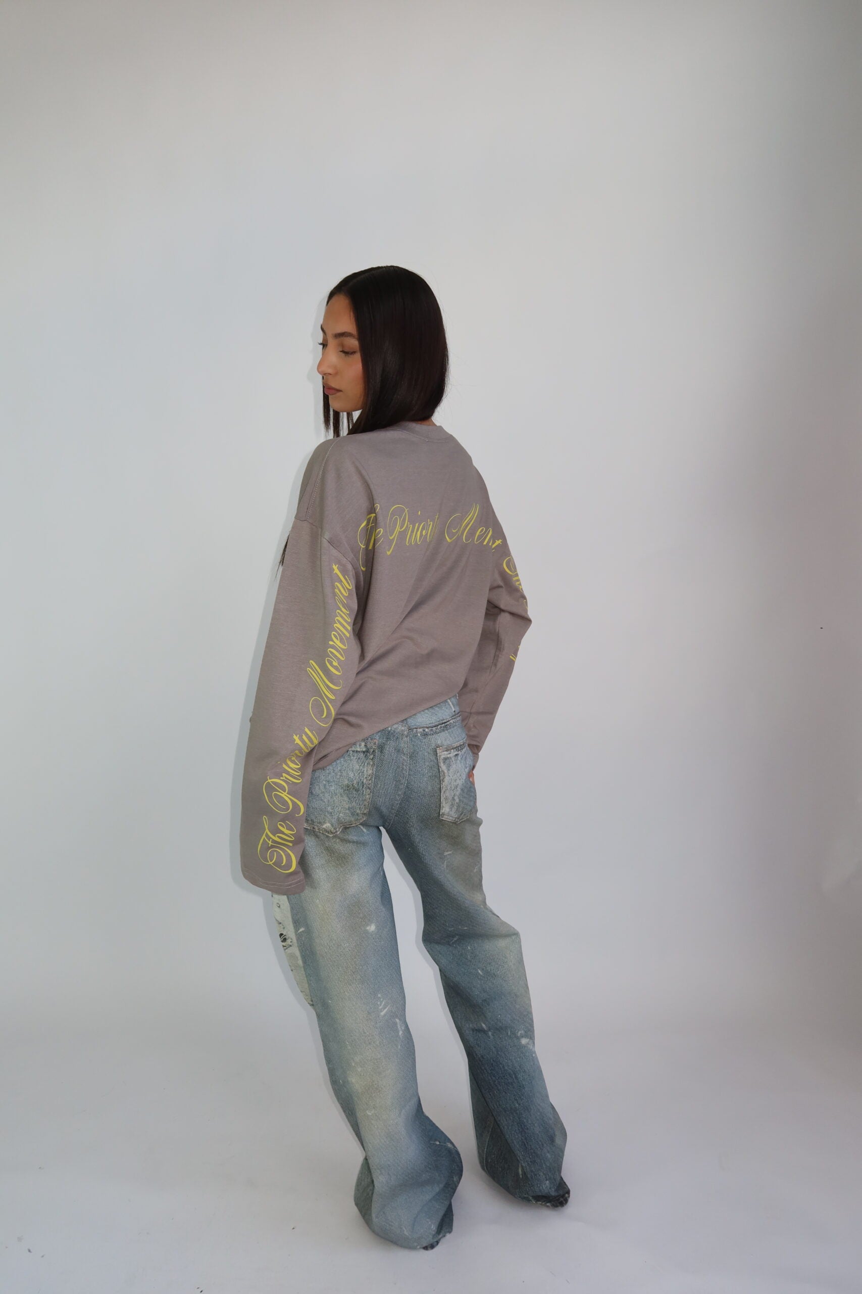 The priority movement longsleeve taupe