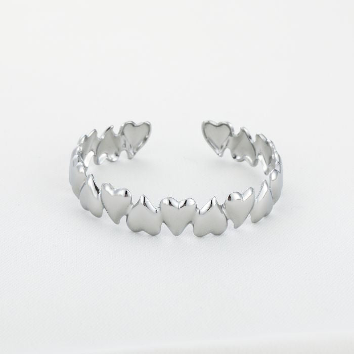 Heart bangle armband goud