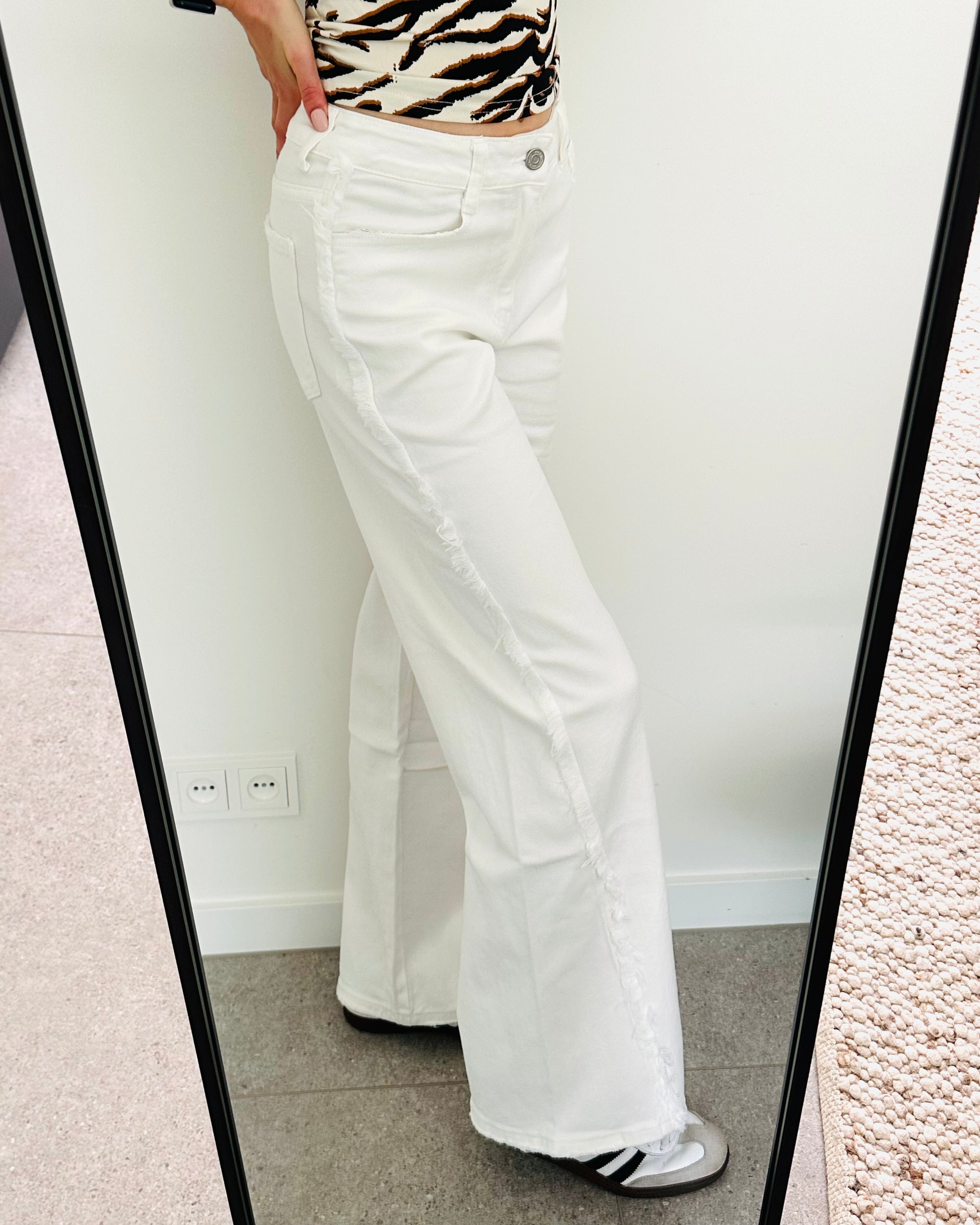 Straight leg jeans wit