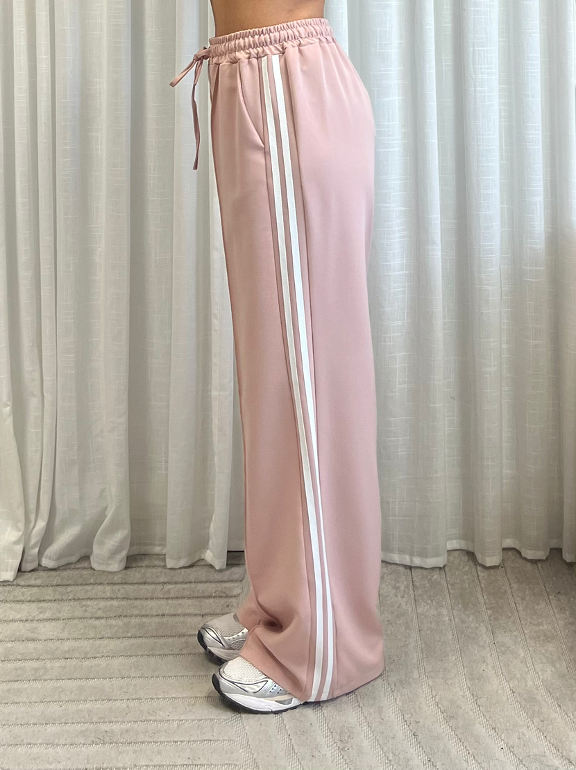 Limited striped pants pink