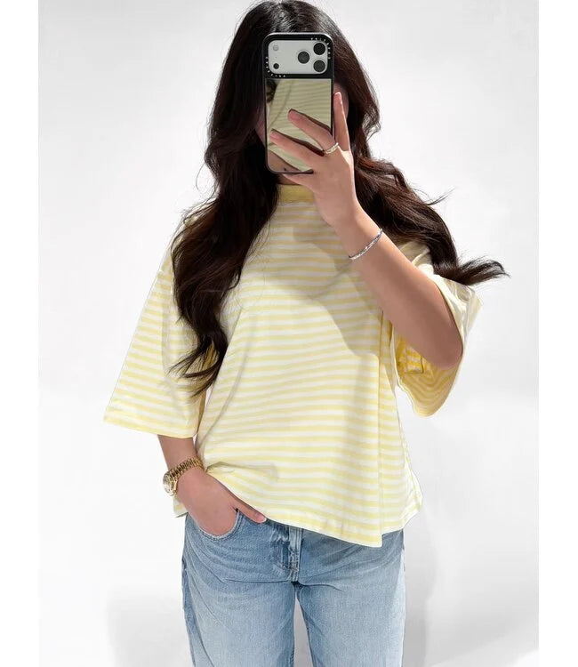 Casual stripe shortsleeve yellow white
