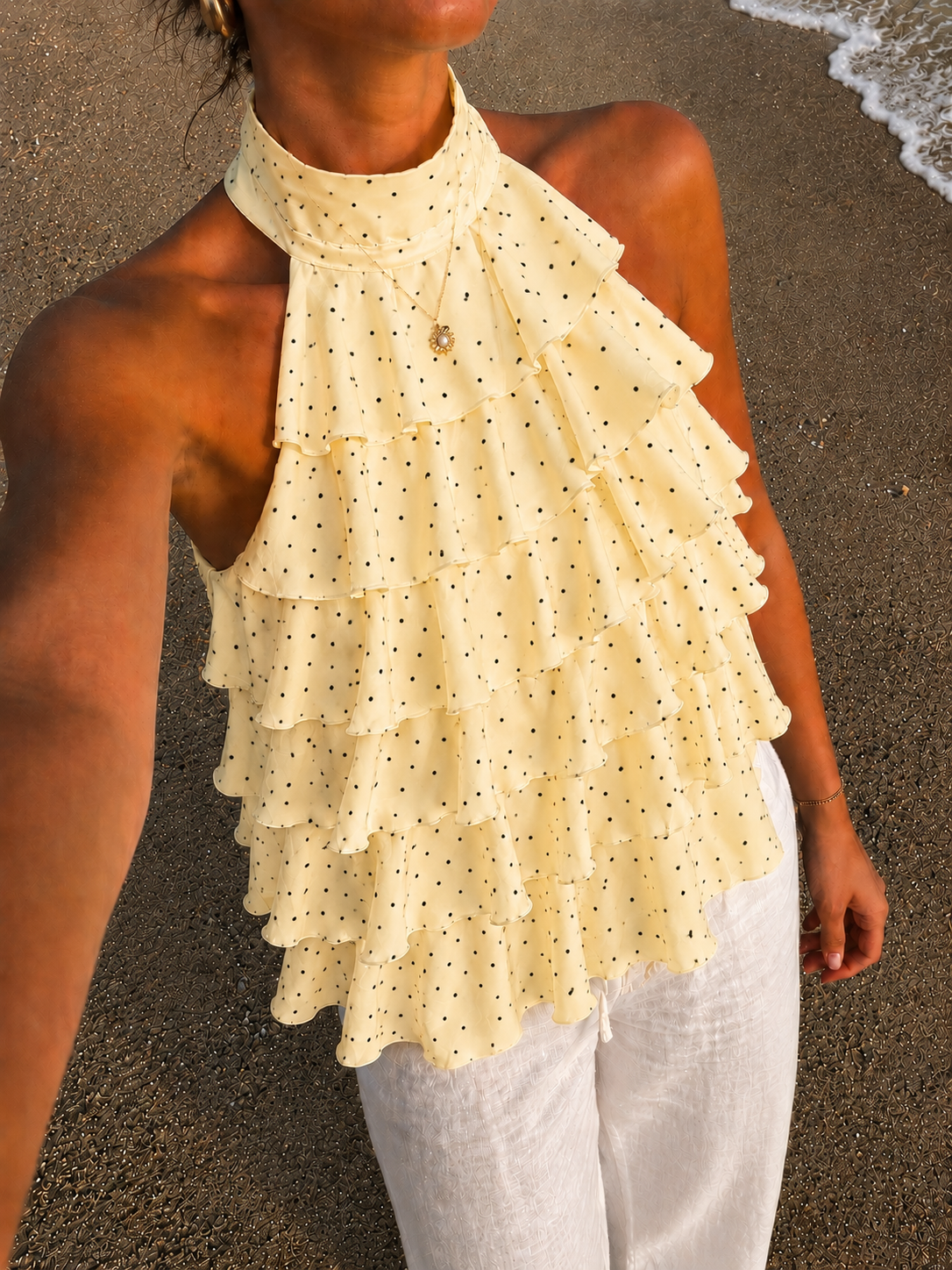 Ruffle wave top dots geel