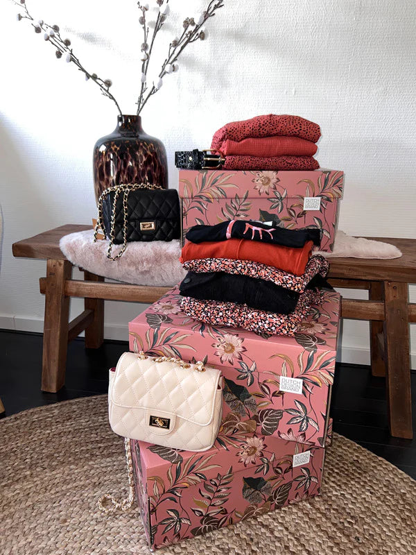 KLEDING box €100