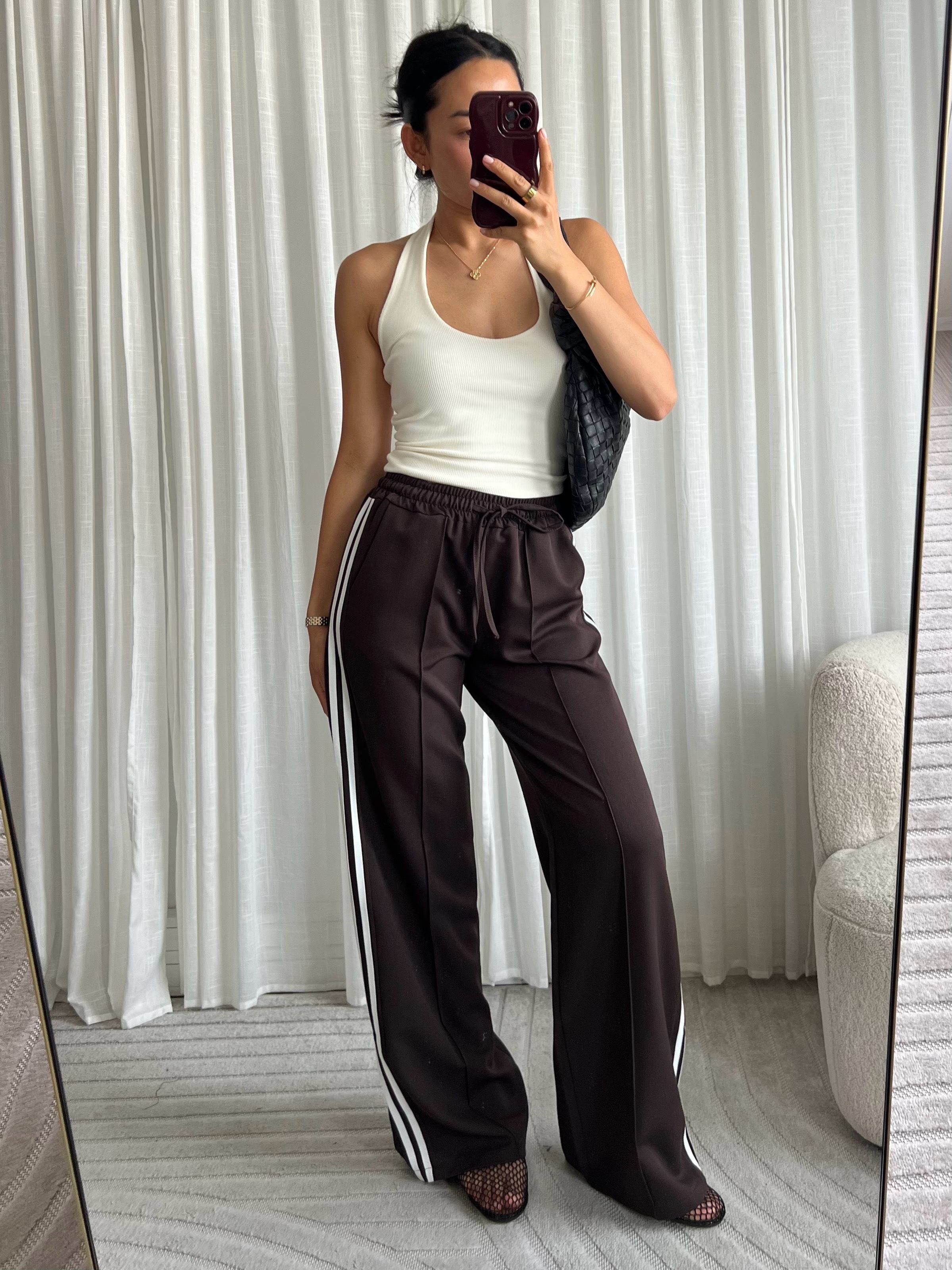 Limited striped pants brown