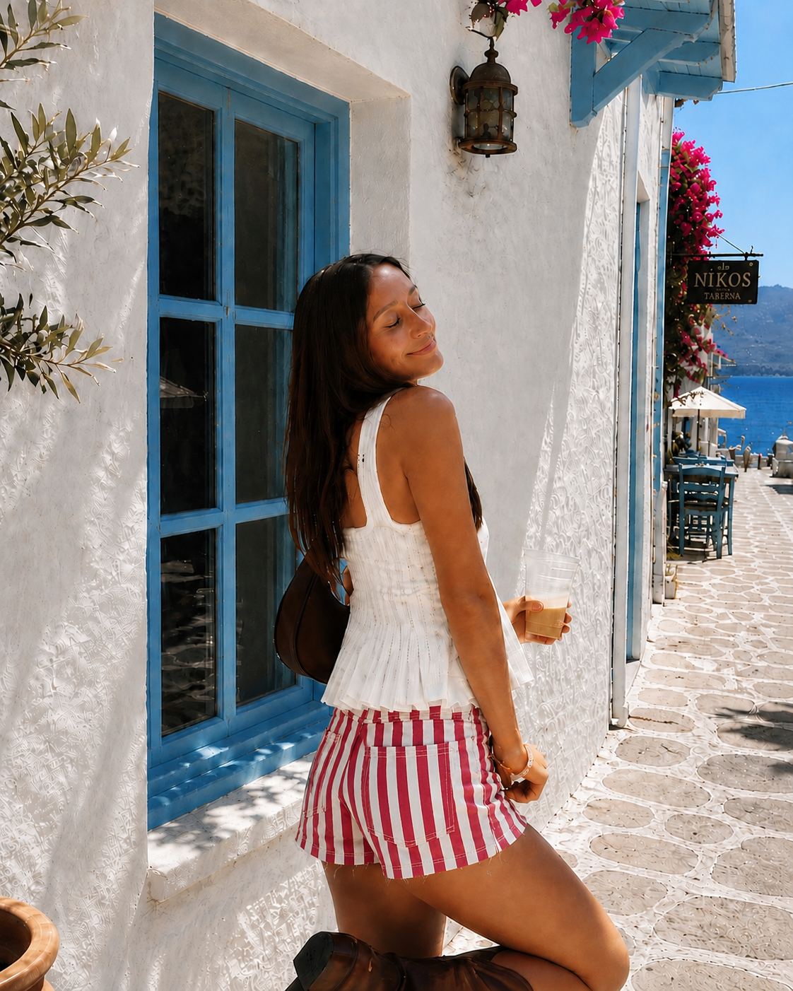 Striped short red