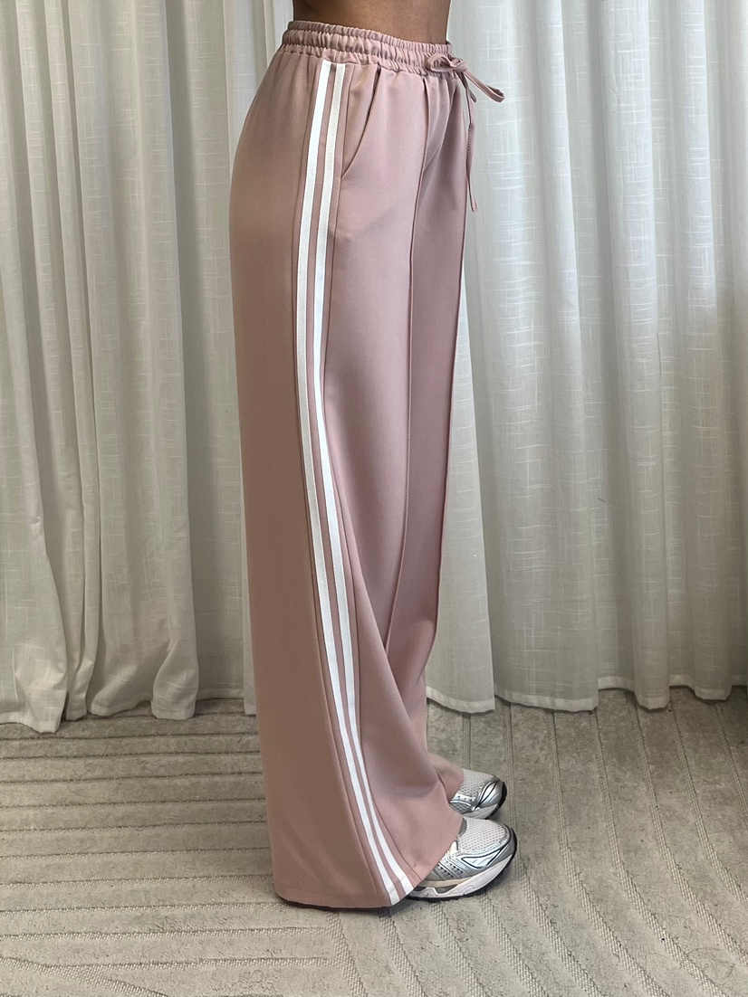 Limited striped pants pink