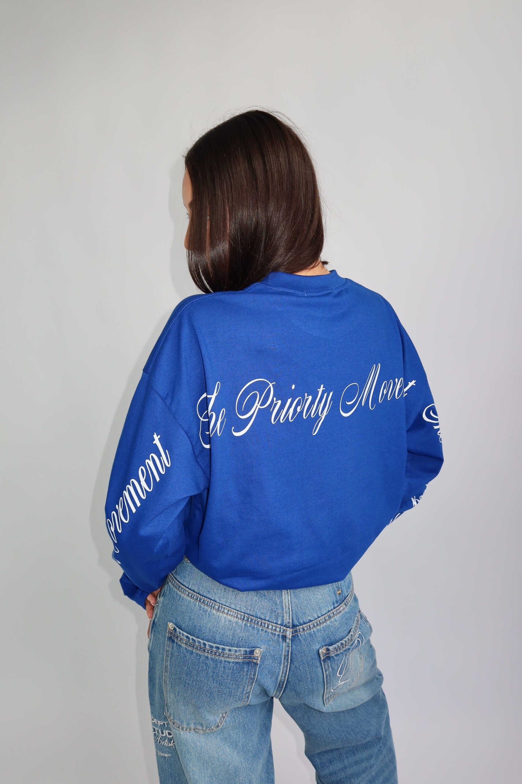 The priority movement longsleeve kobalt