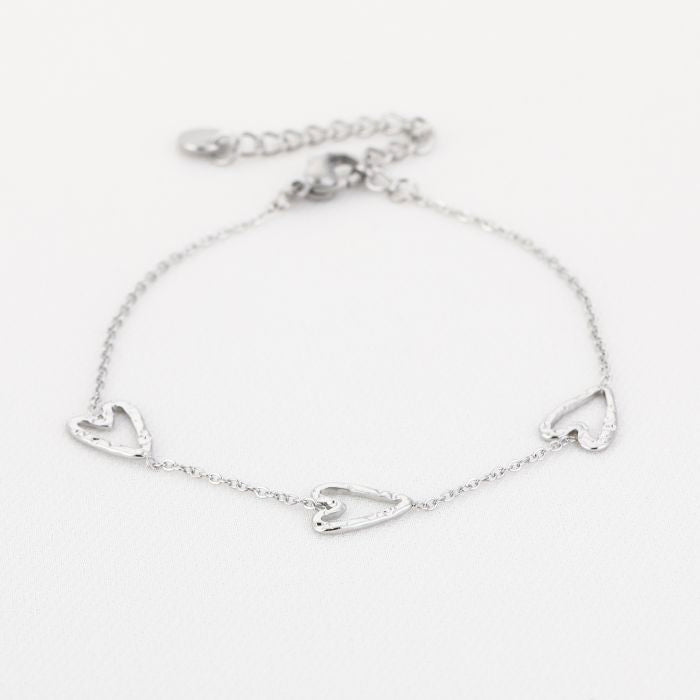 3 hartjes armband zilver