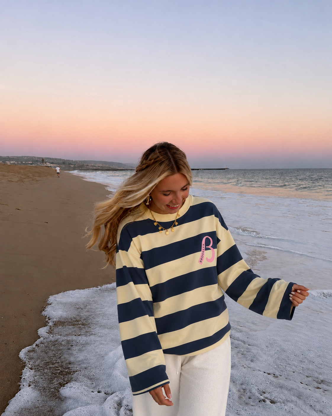 Brooklyn sweatshirt navy butter yellow