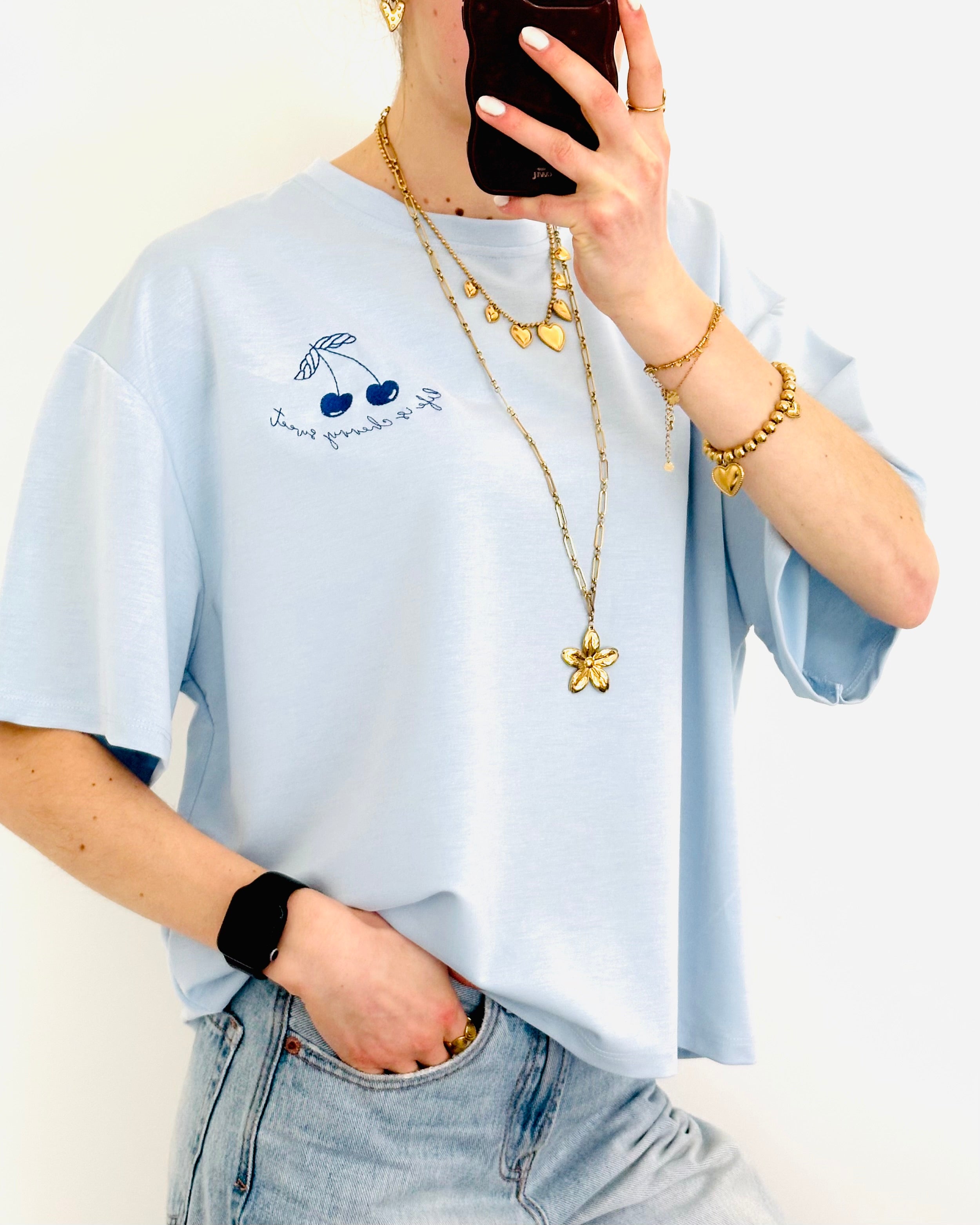 Britt cherry oversized shirt blue