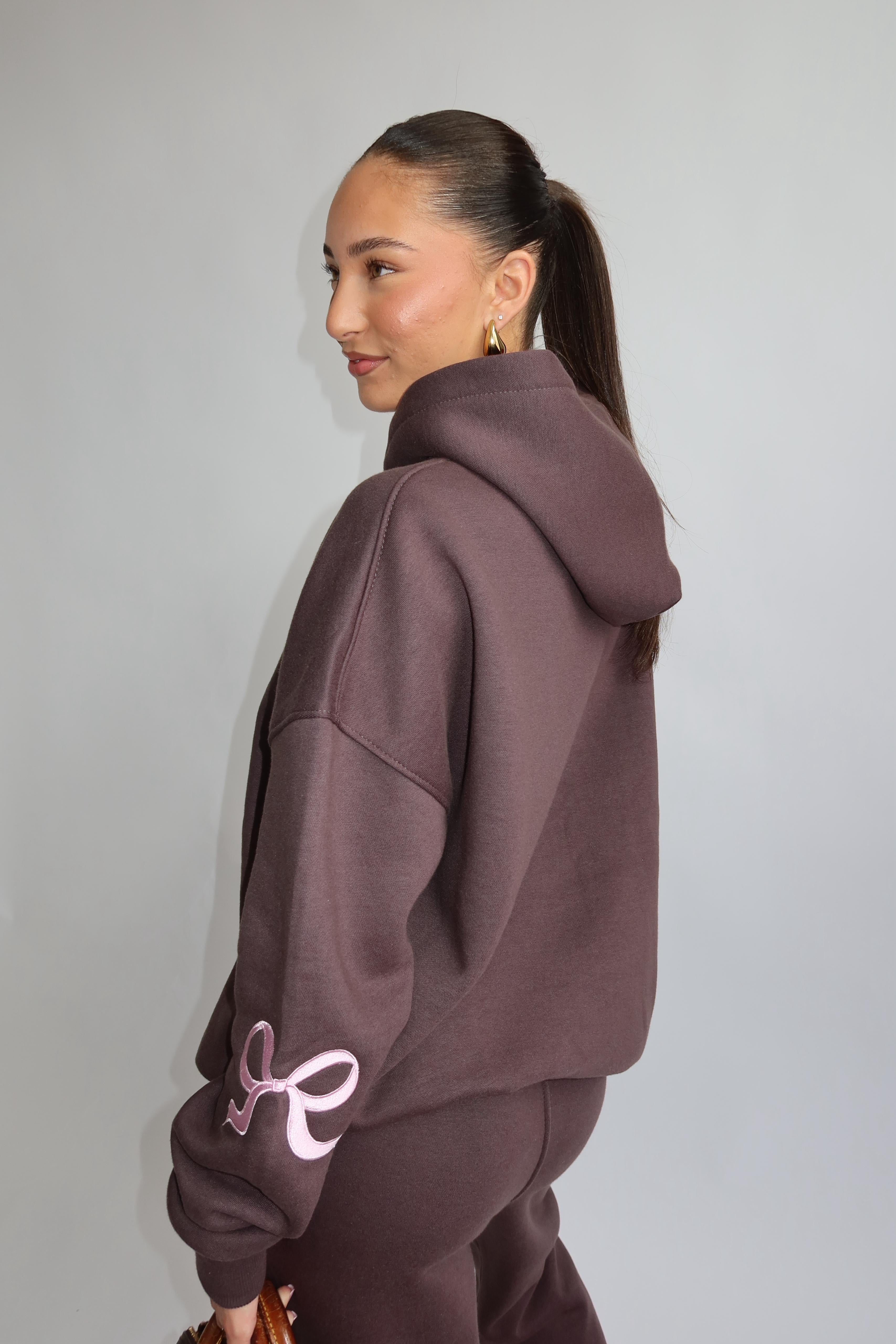Strikjes hoodie Brown