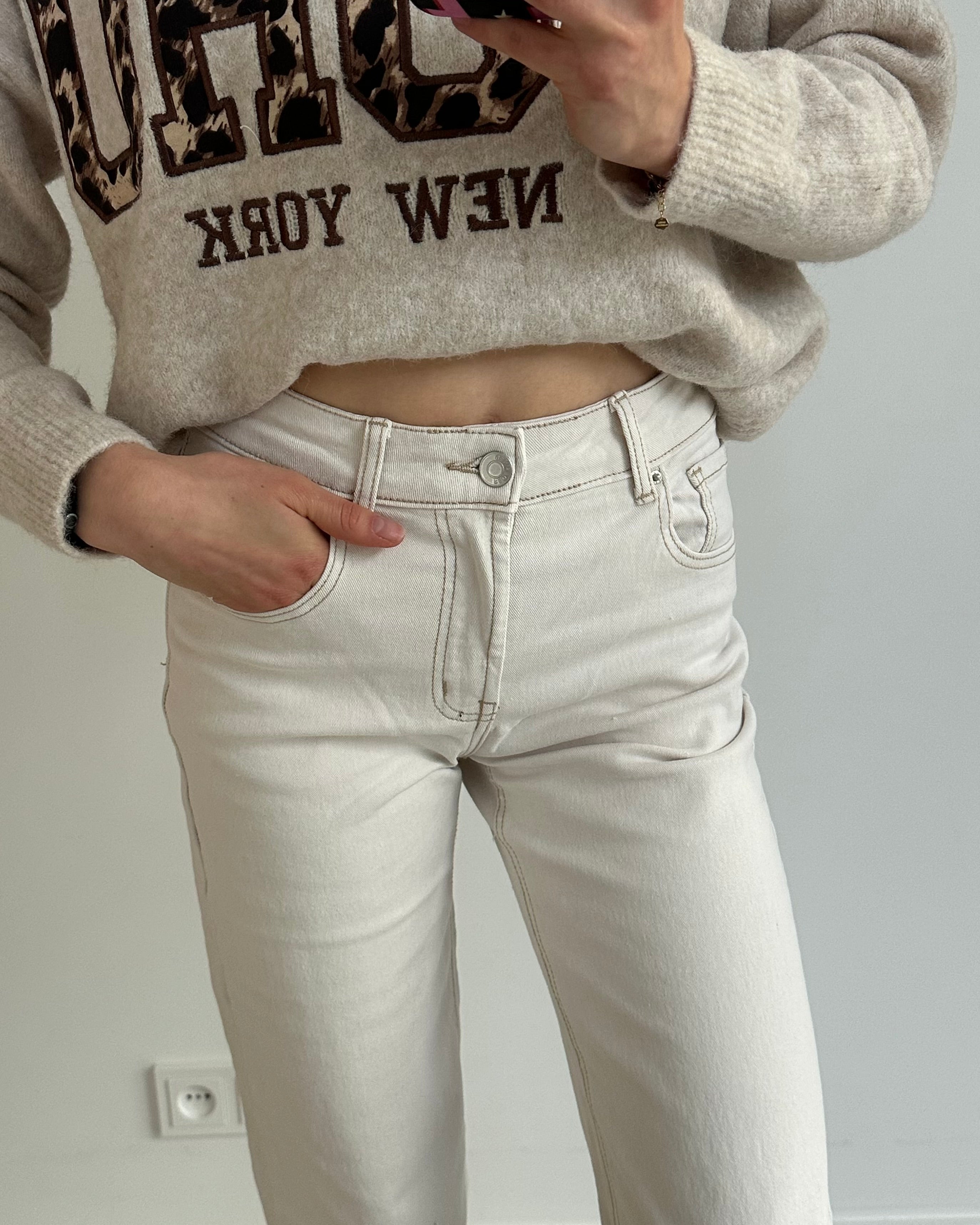 Straight leg jeans beige