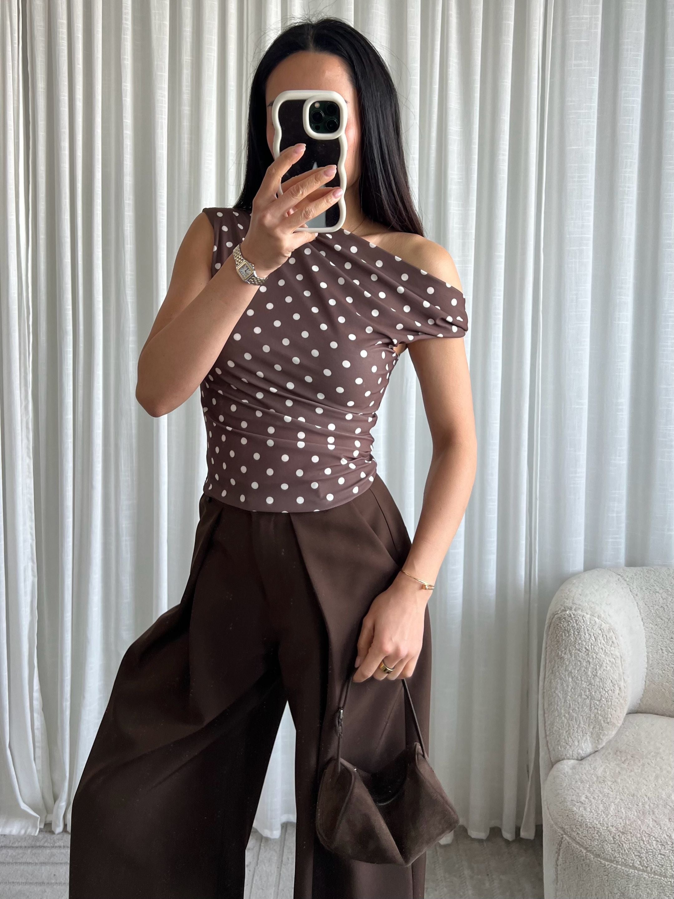 Polka dots mesh top brown