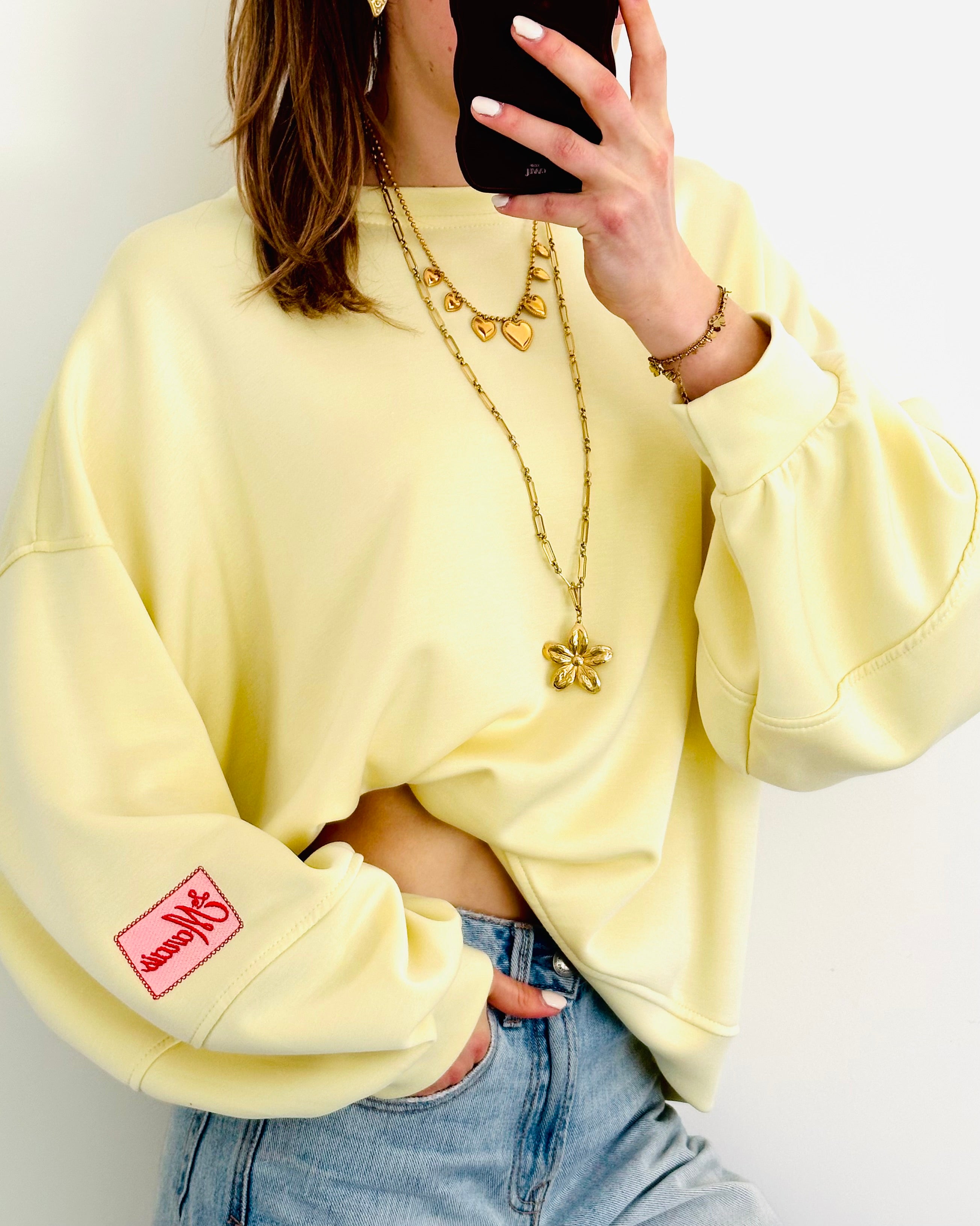 Le Marais sweater yellow