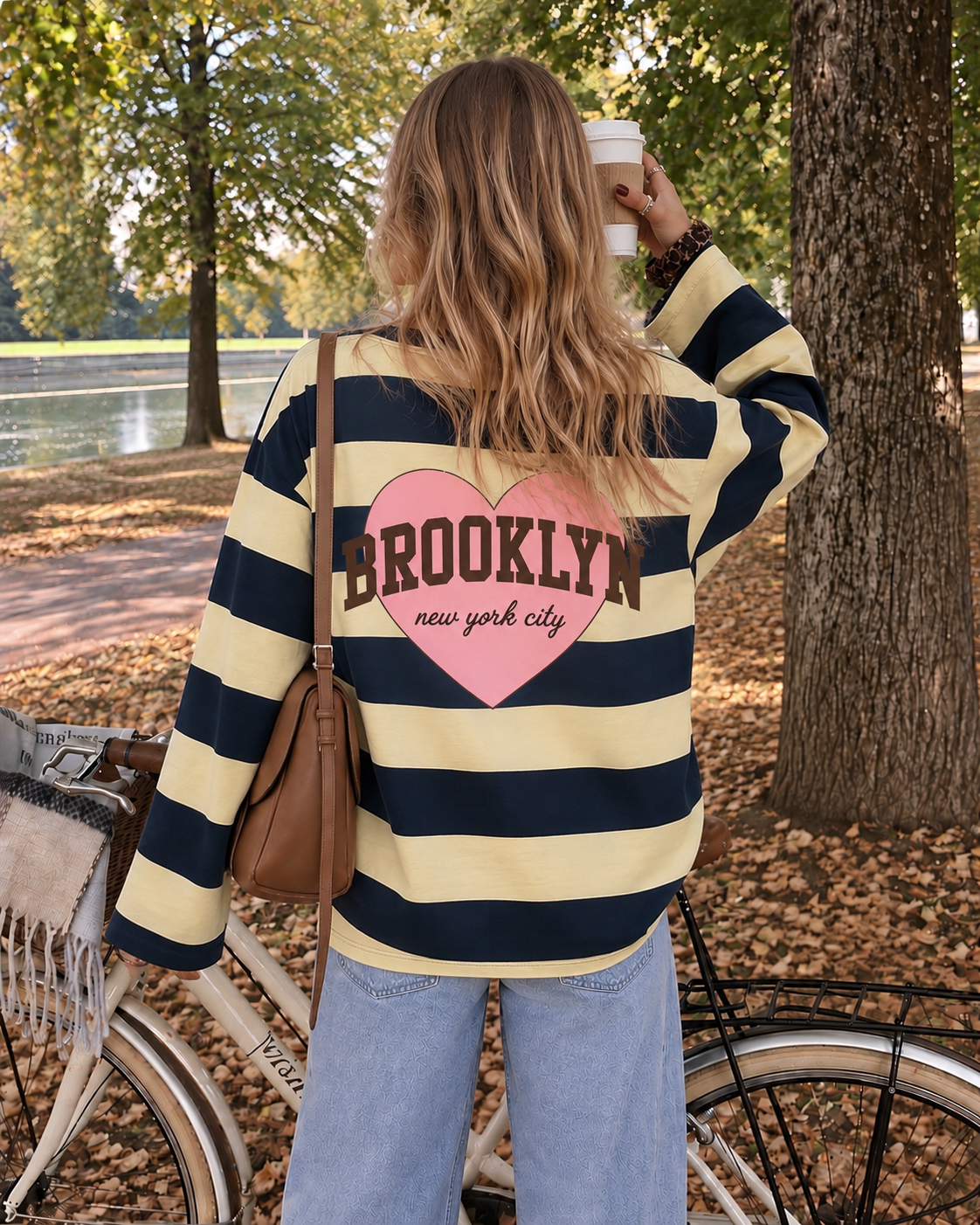 Brooklyn sweatshirt navy butter yellow