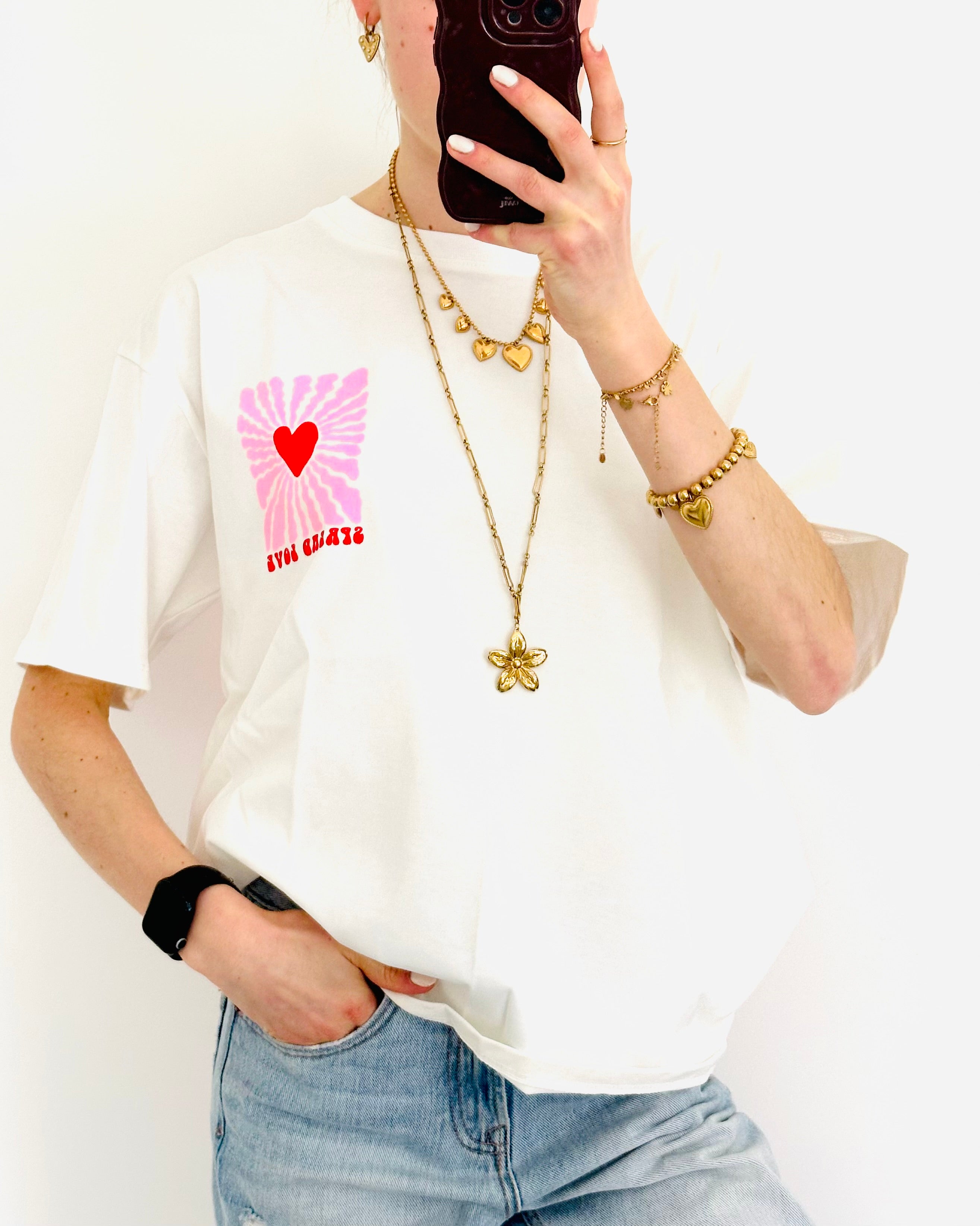 Spread love shirt white