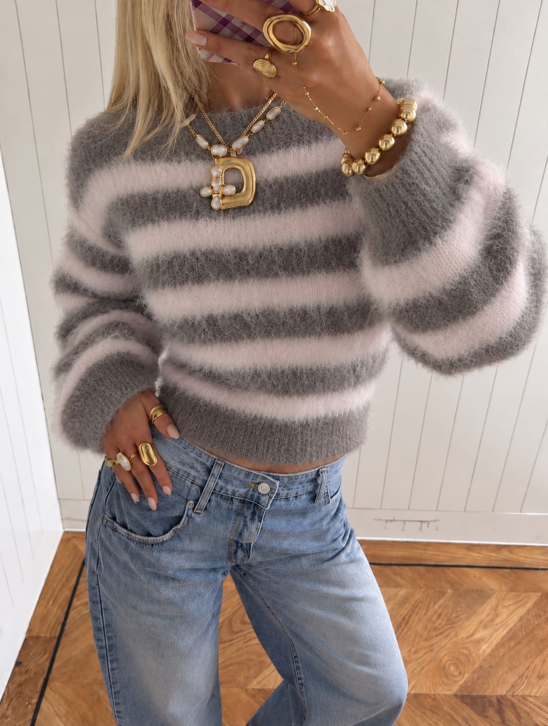 Mila Fluffy trui striped pink/taupe