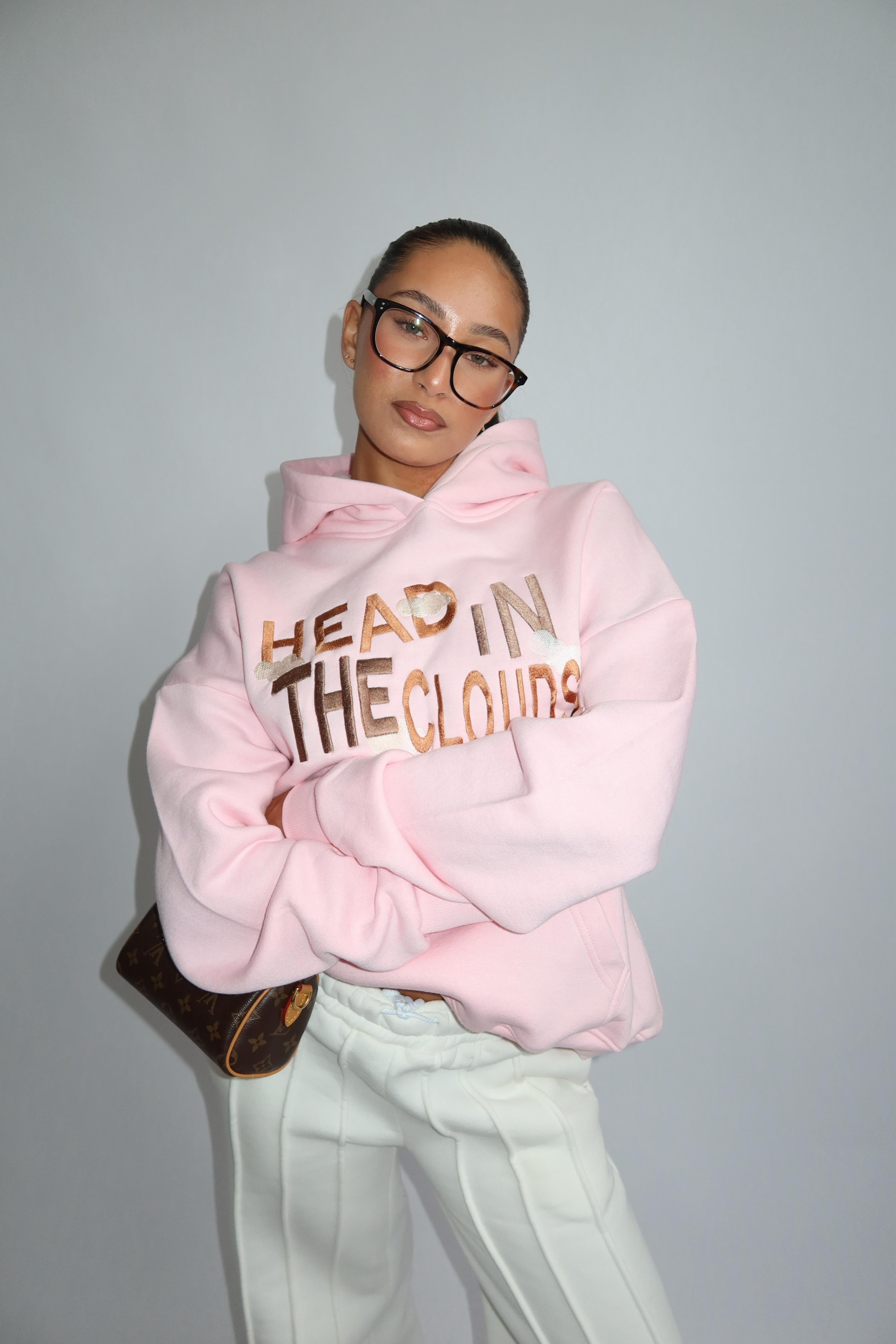 Head in the clouds hoodie pink