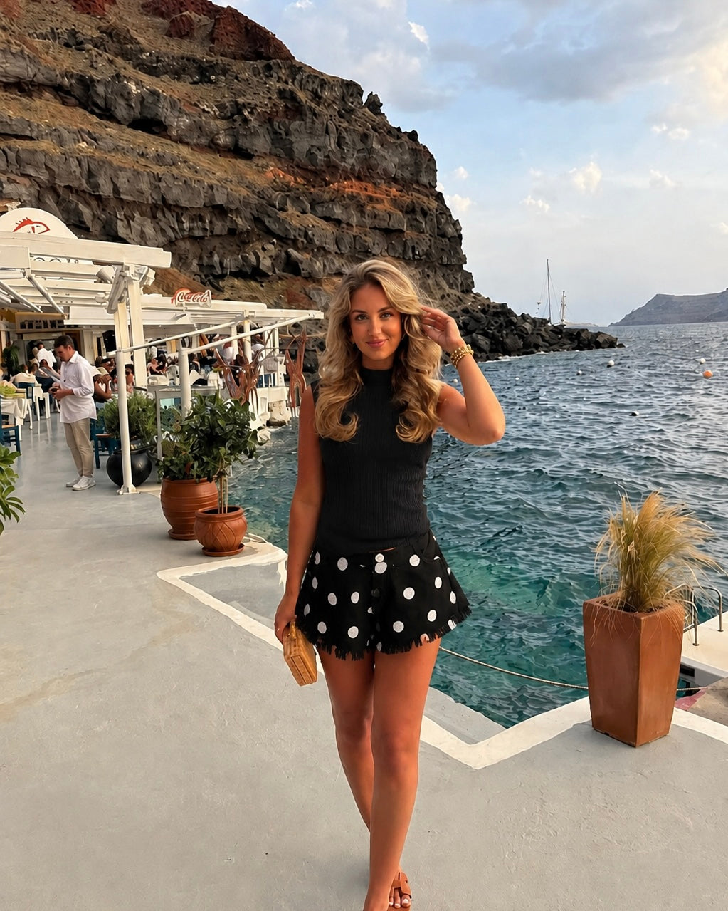 Ruffle summer short dots zwart