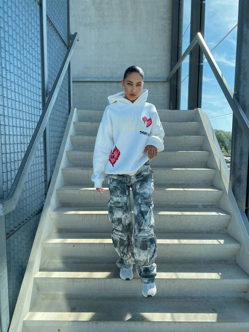 Priority hoodie white red