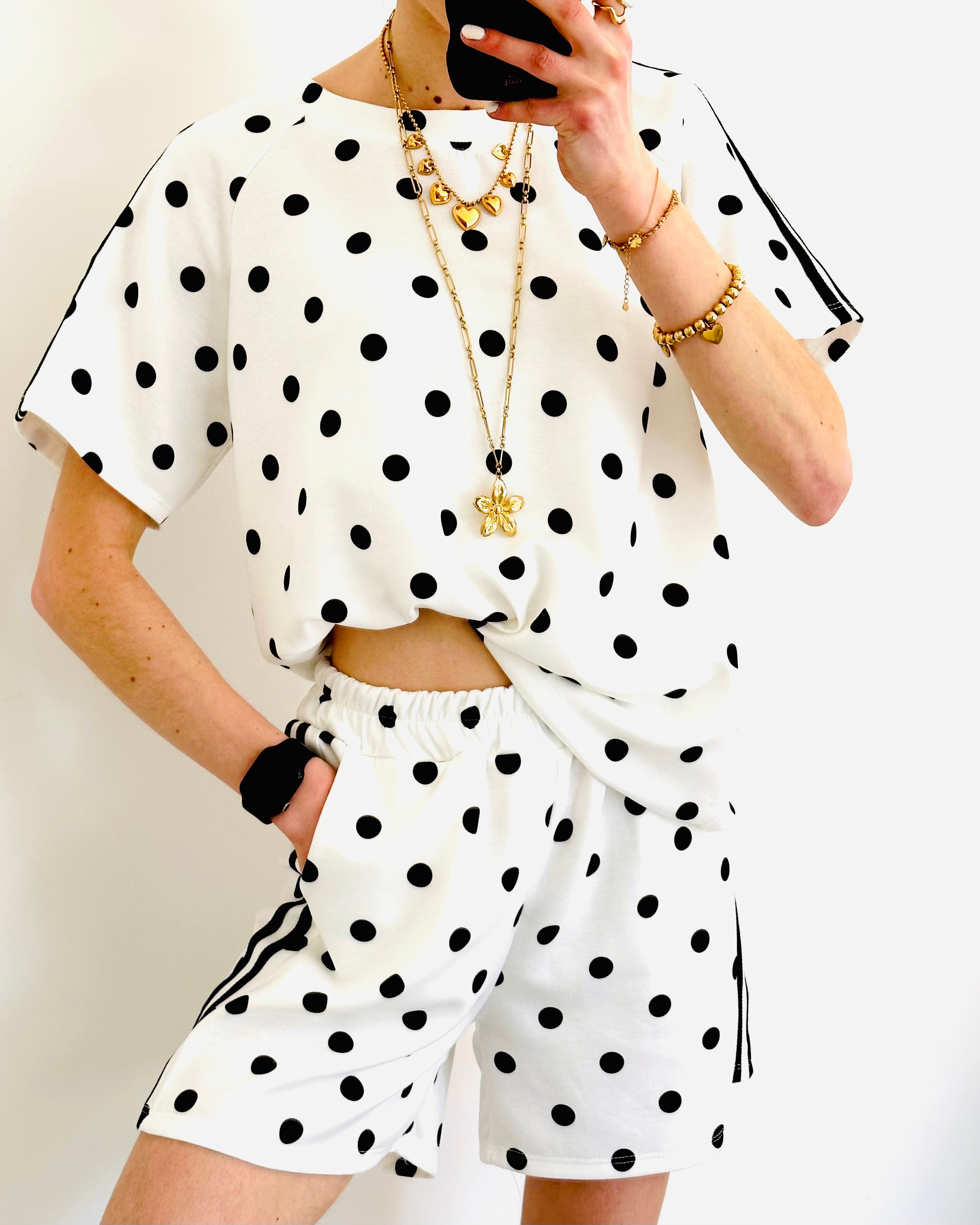 Limited oversized polka dots amy set white