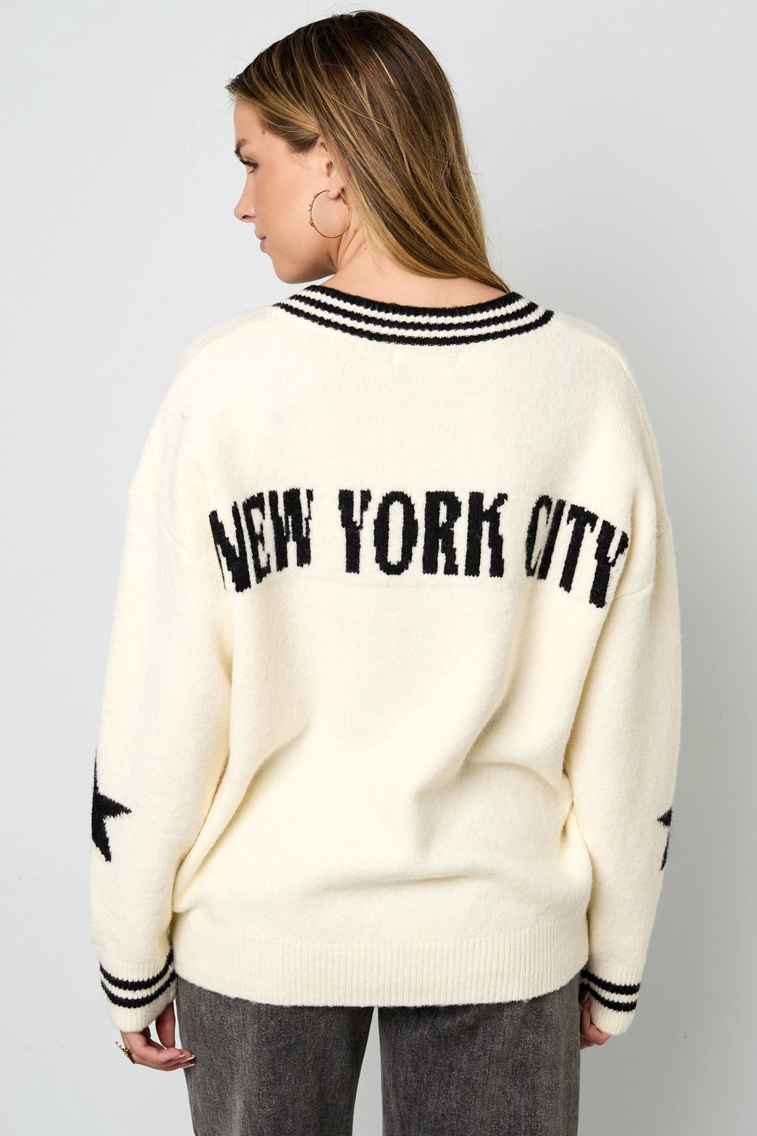 Baseball sweater white navy