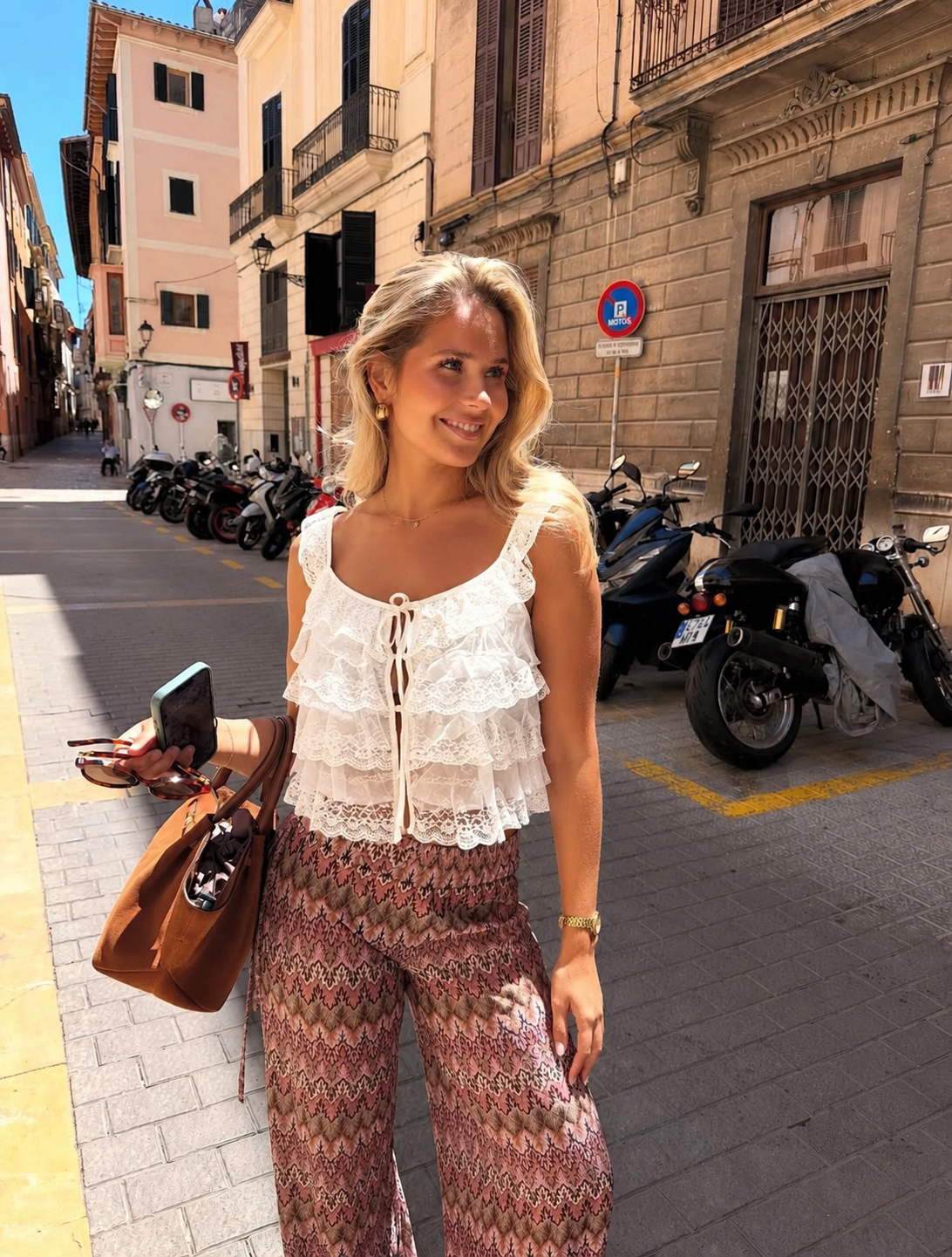Ibiza lace top wit