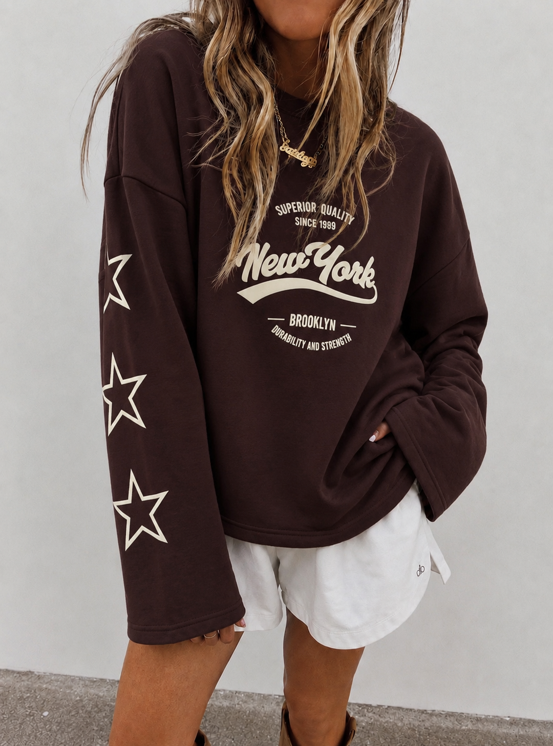 NYC star sweatshirt brown