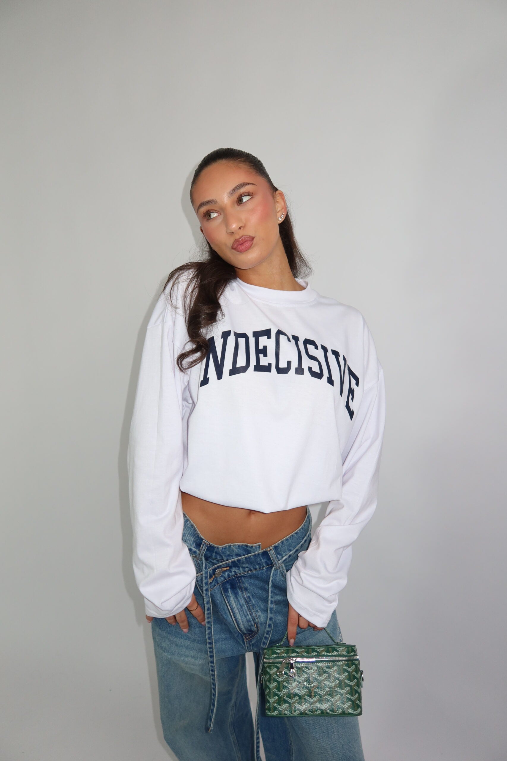 LONGSLEEVE ‘INDECISIVE” – WIT
