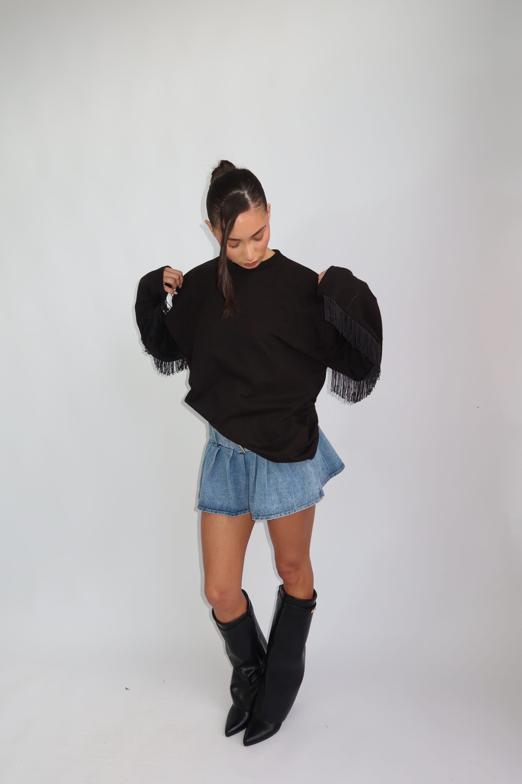 Coastal fringe longsleeve black