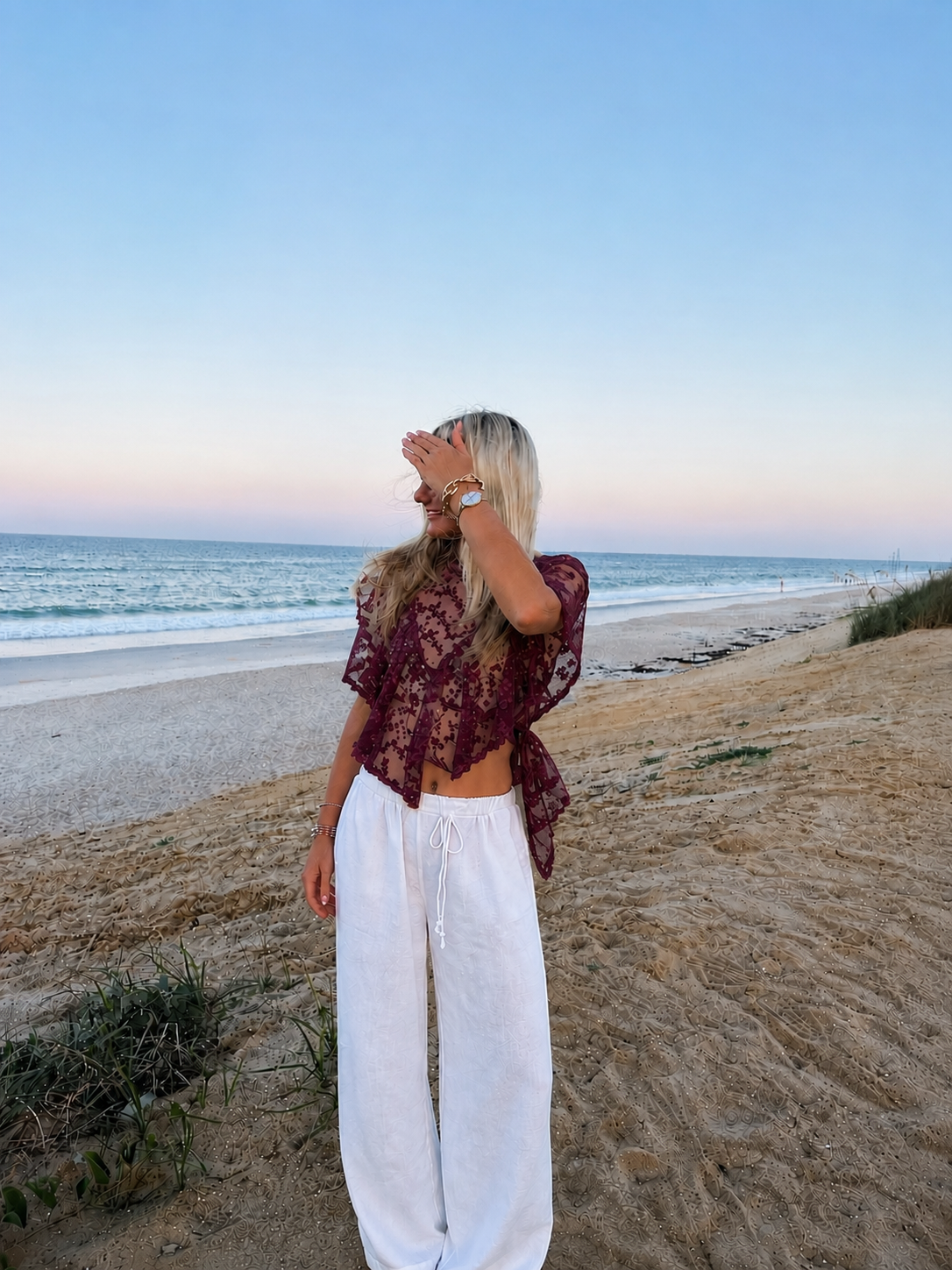 Limited lace bow top bordeaux