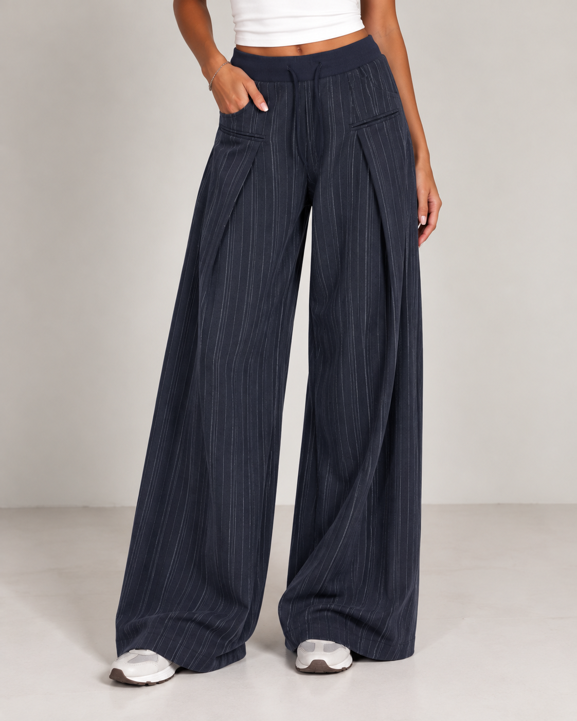 Redefined wide leg pants navy